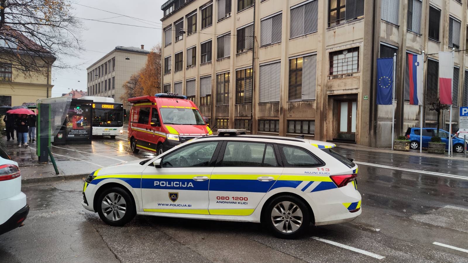 policija, gasilci, vonj po plinu, farmacevtska fakulteta