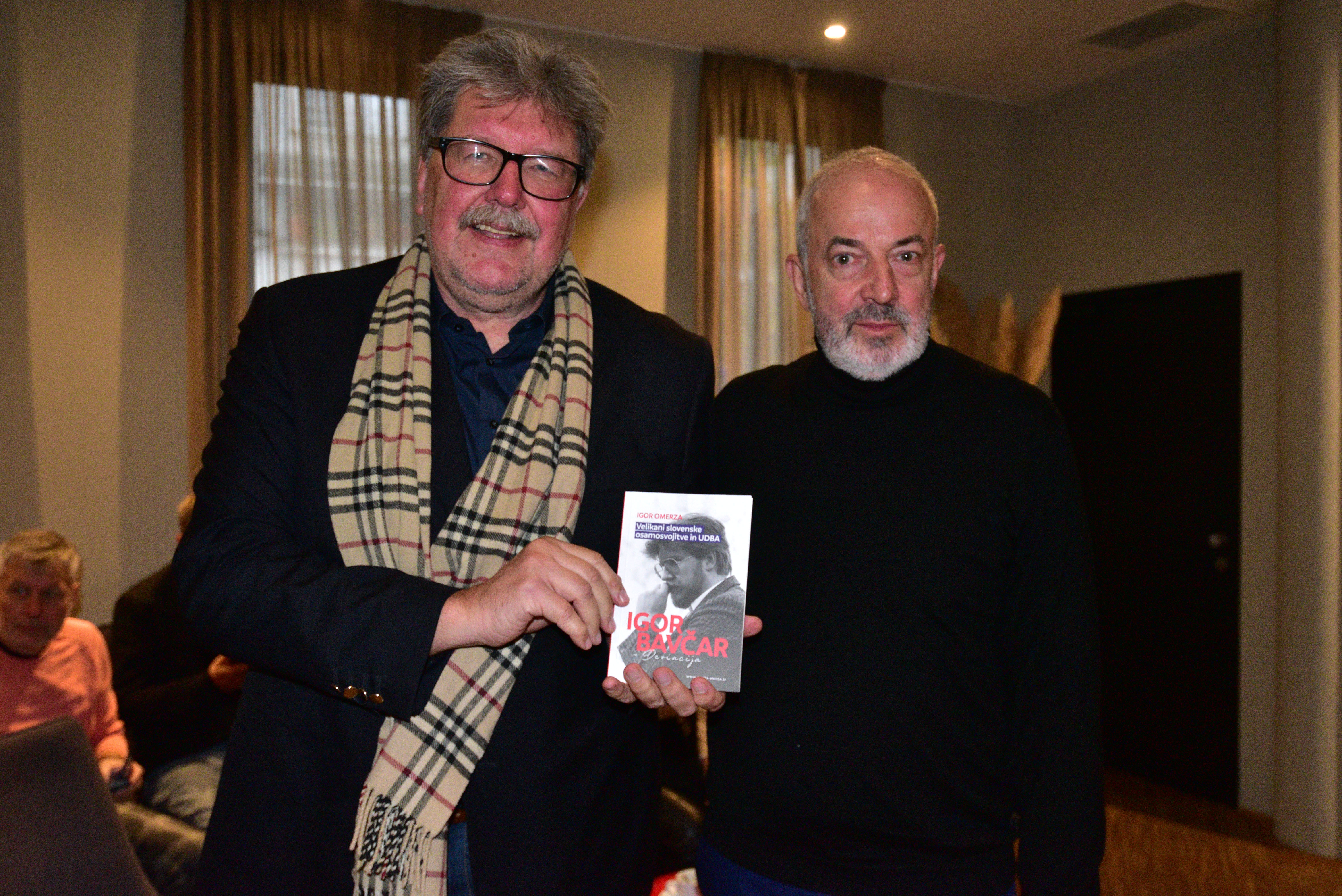 Igor Bavčar, Igor Omerza, knjiga