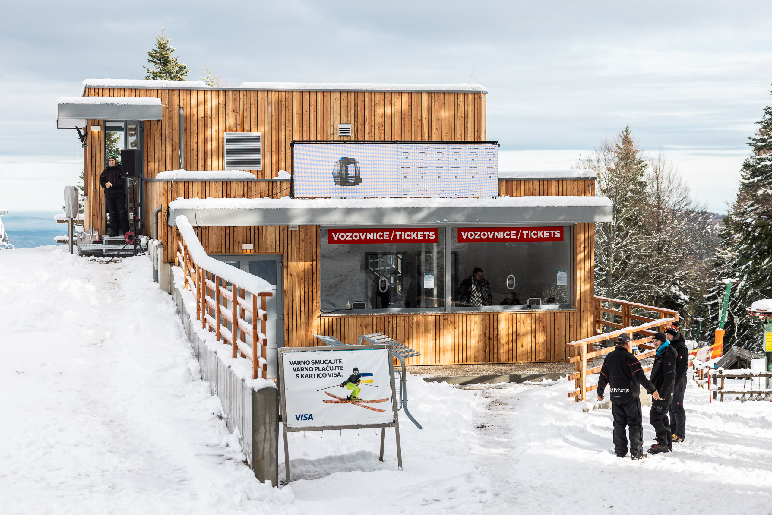 štirisedežnica, krožna kabinska žičnica, areh