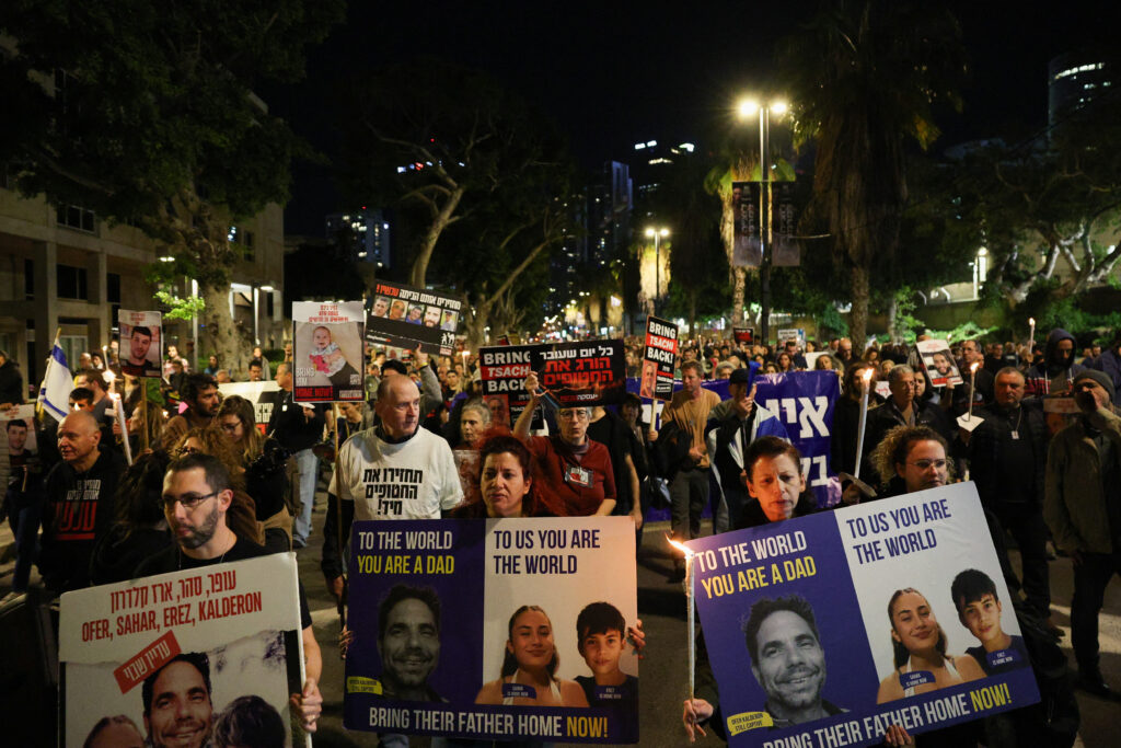 1702720990-2023-12-15T222241Z_462090586_RC2YX4AJQTLA_RTRMADP_3_ISRAEL-PALESTINIANS-VIOLENCE-HOSTAGES-1024x683.jpg