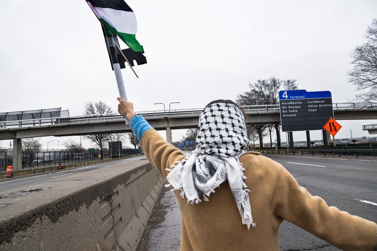 propalestinski protestniki blokirali letališča ZDA