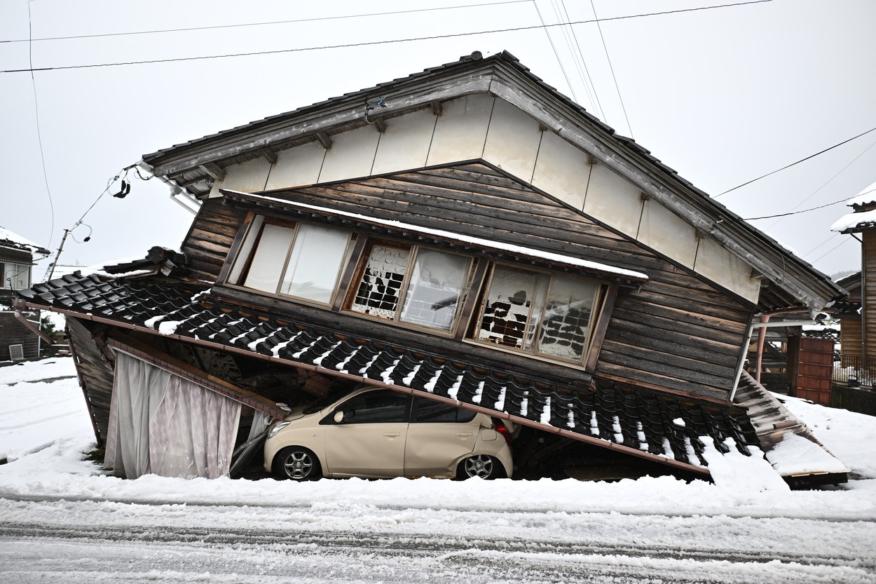 Mesto Shika v regiji Ishikawa. Fotografije, posnete 8. januarja. (Foto: PROFIMEDIA)
