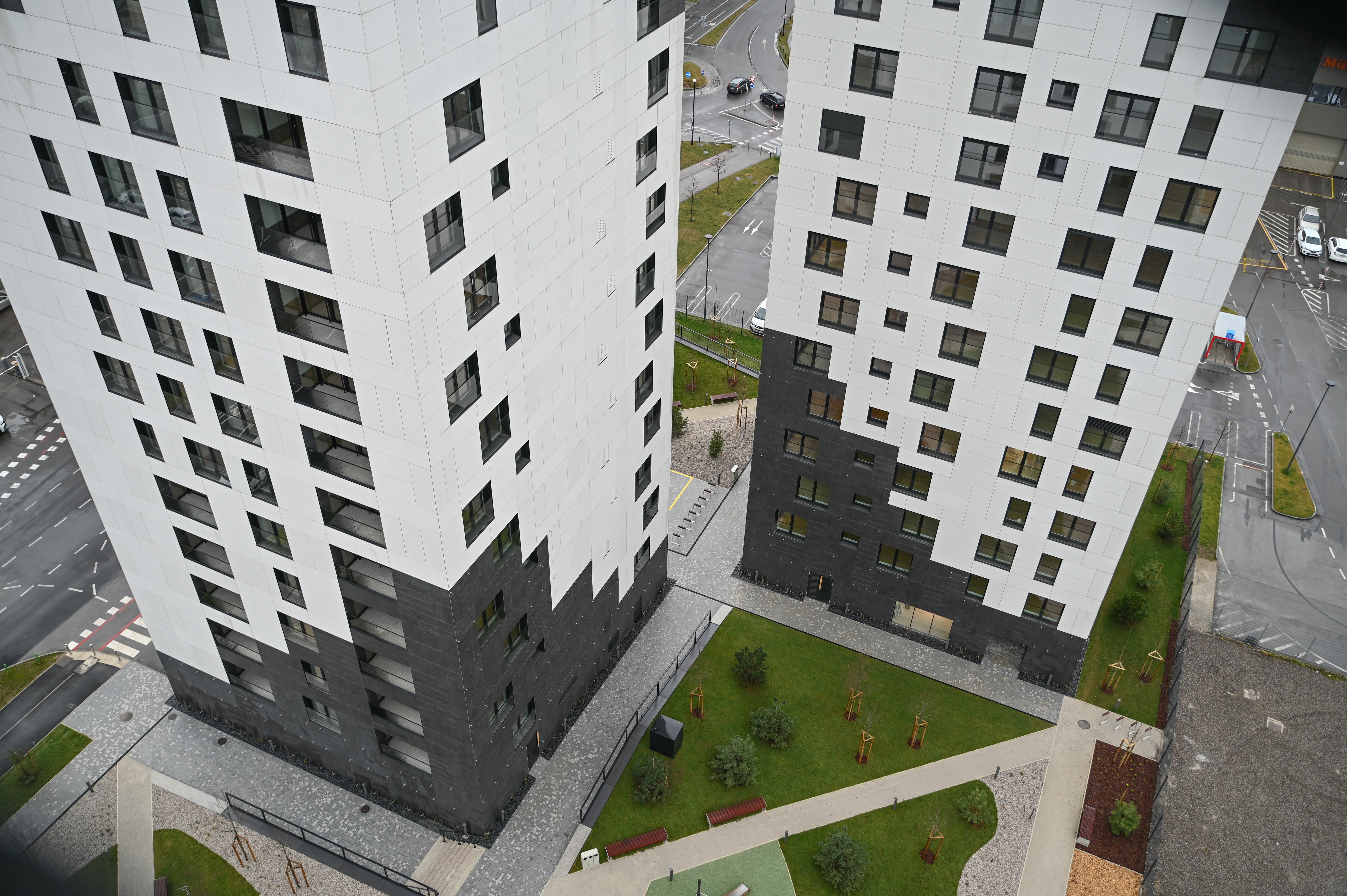 Kvartet, stanovanja, bloki