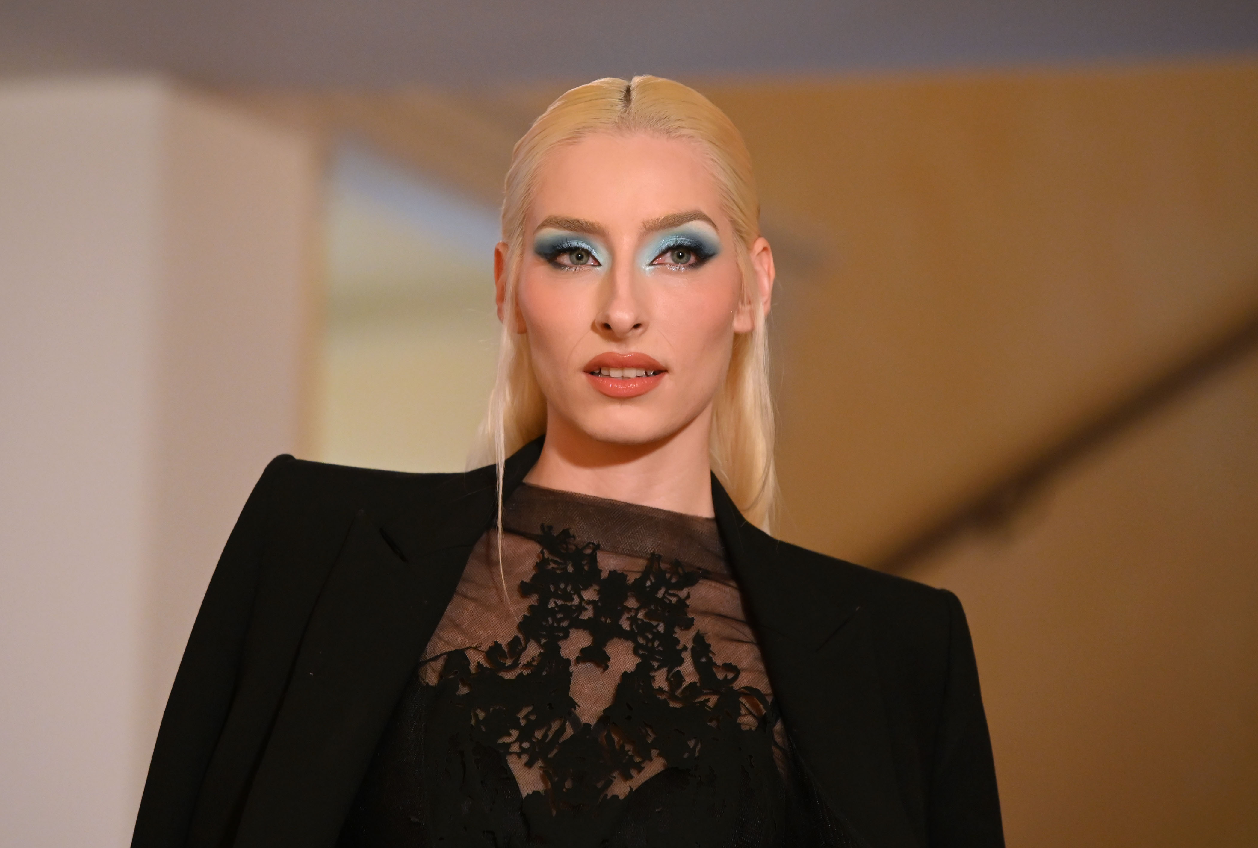 Sara Briški Cirman - Raiven