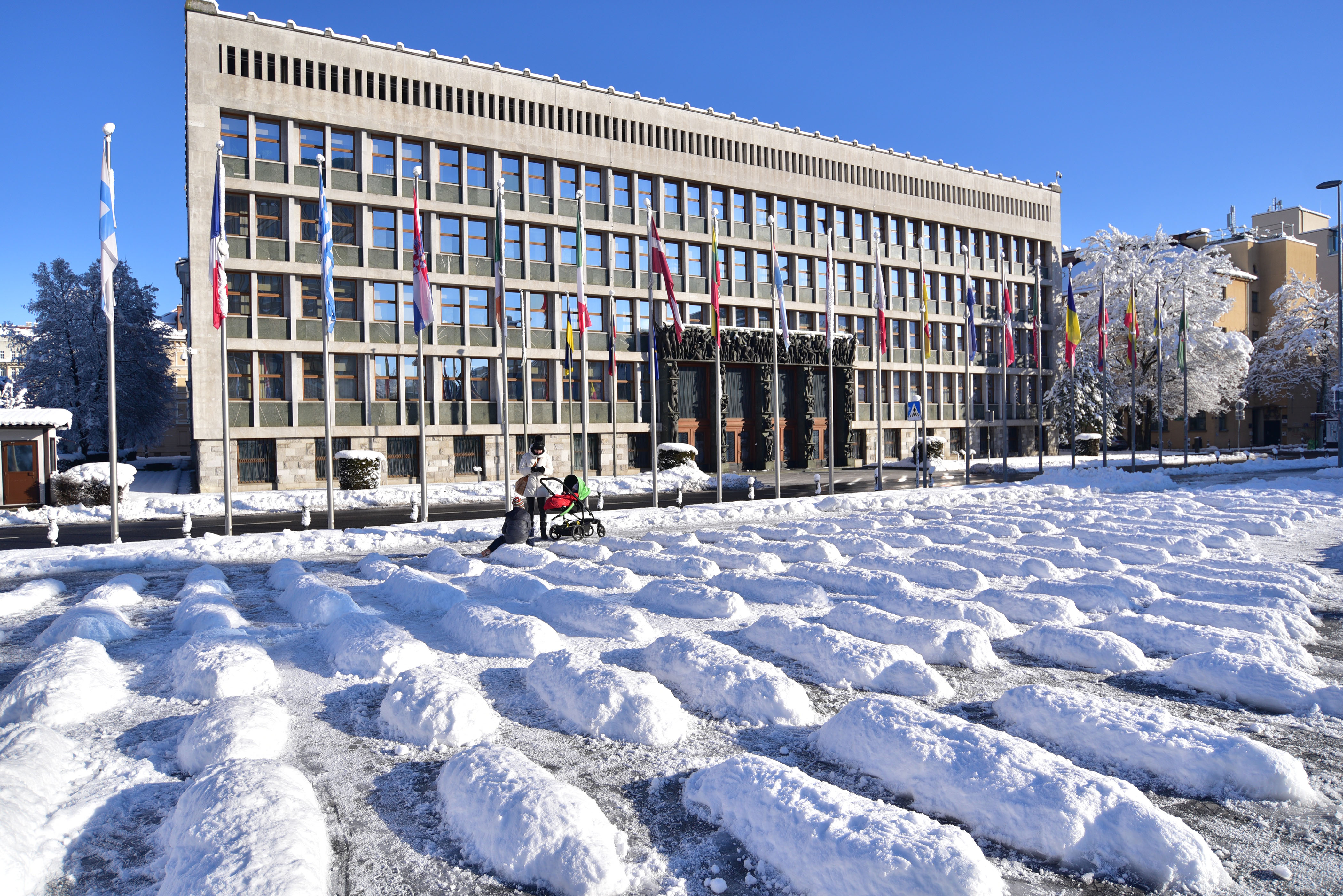 skulptura, instalacija, gaza, trg republike
