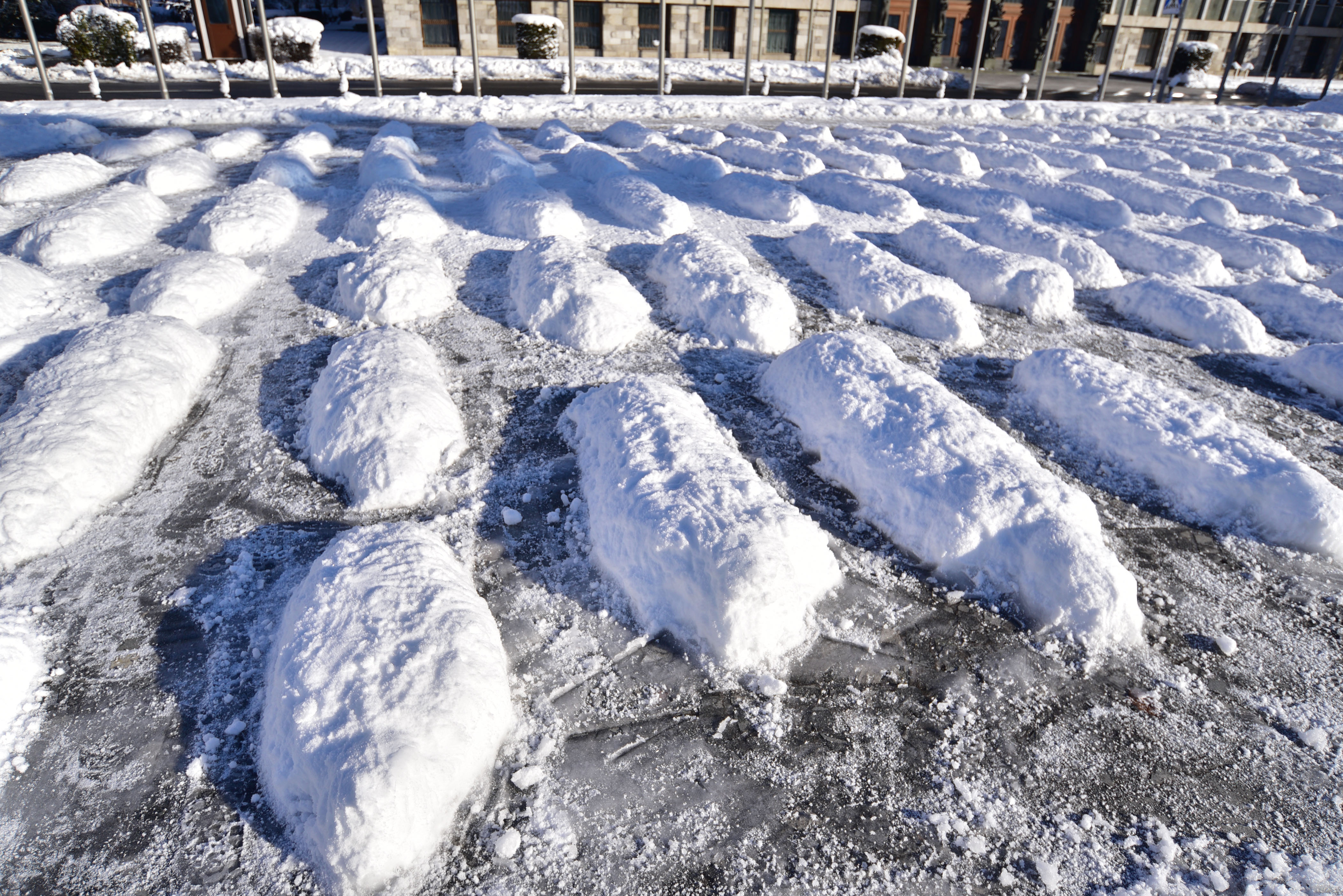 skulptura, instalacija, gaza, trg republike