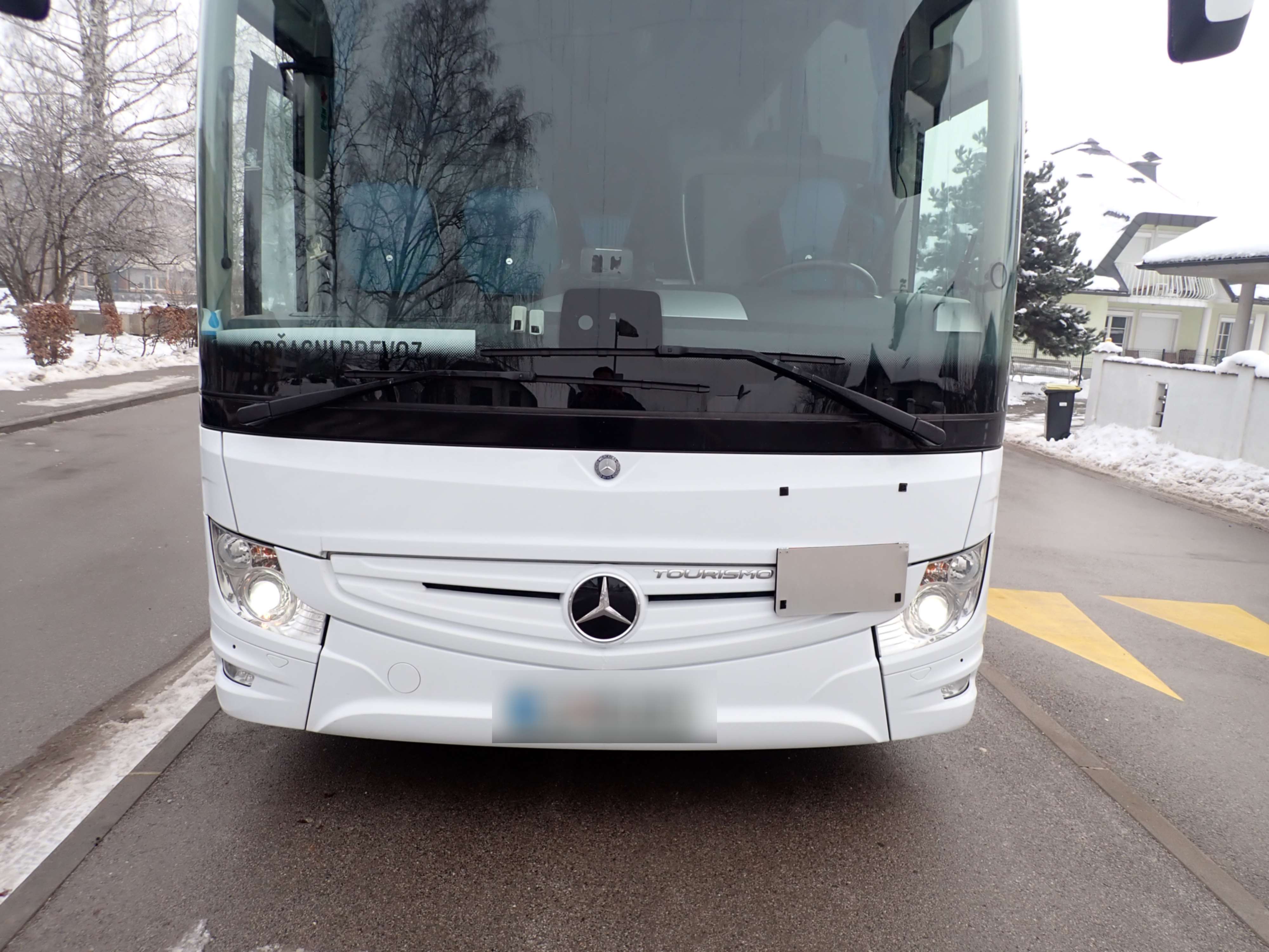 policija ustavila neprimeren avtobus z otroci