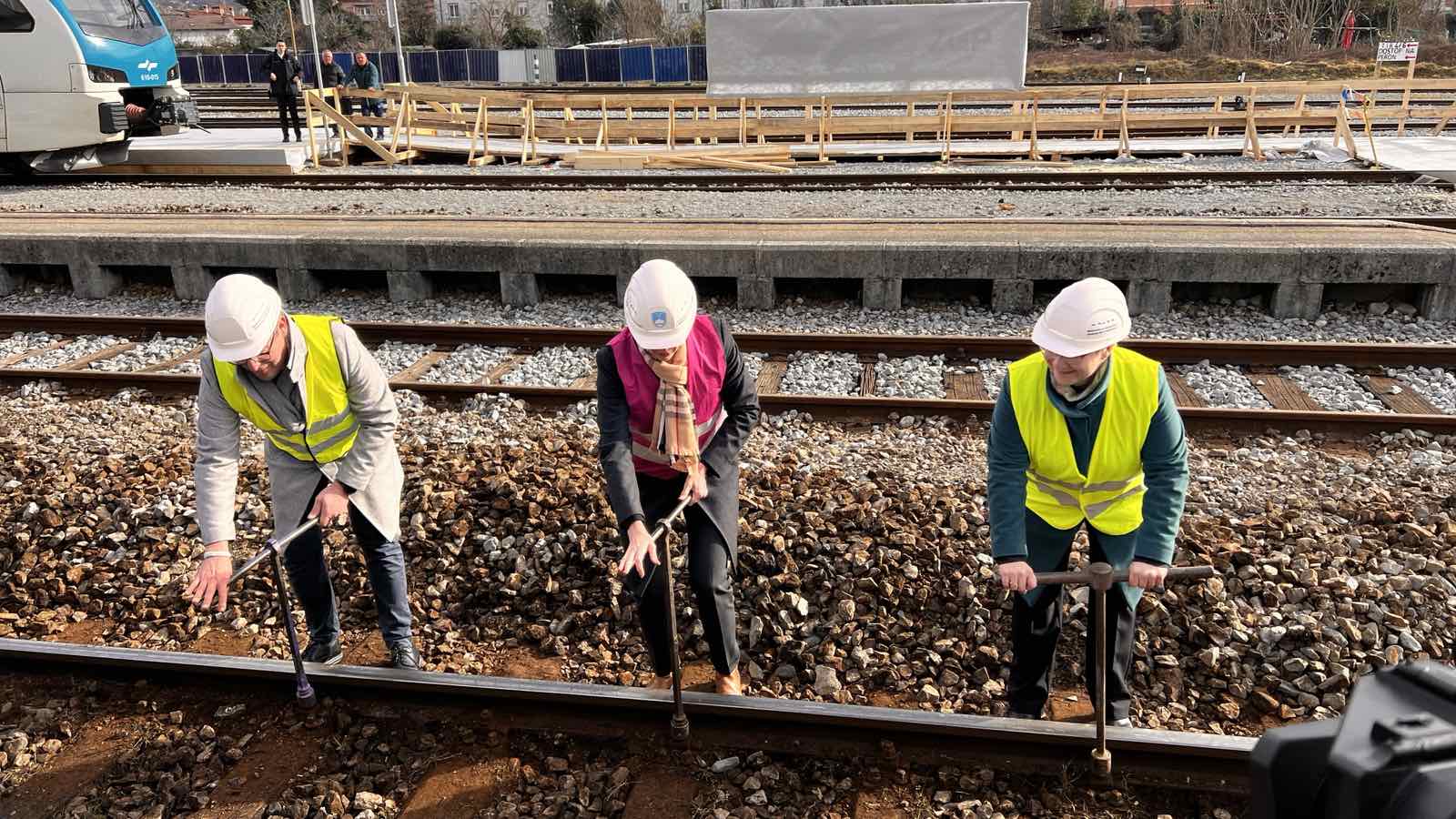 nova gorica, železniška postaja