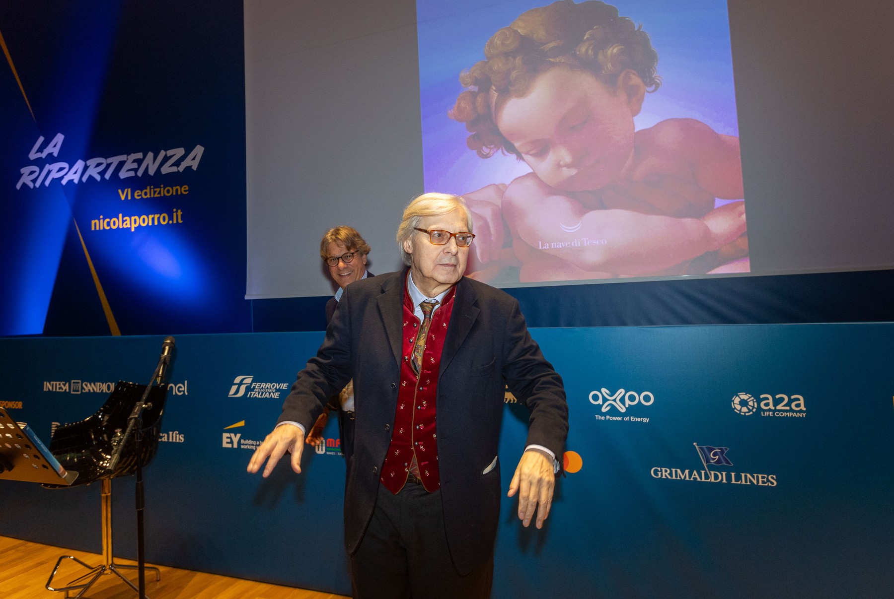 Vittorio Sgarbi, Italija