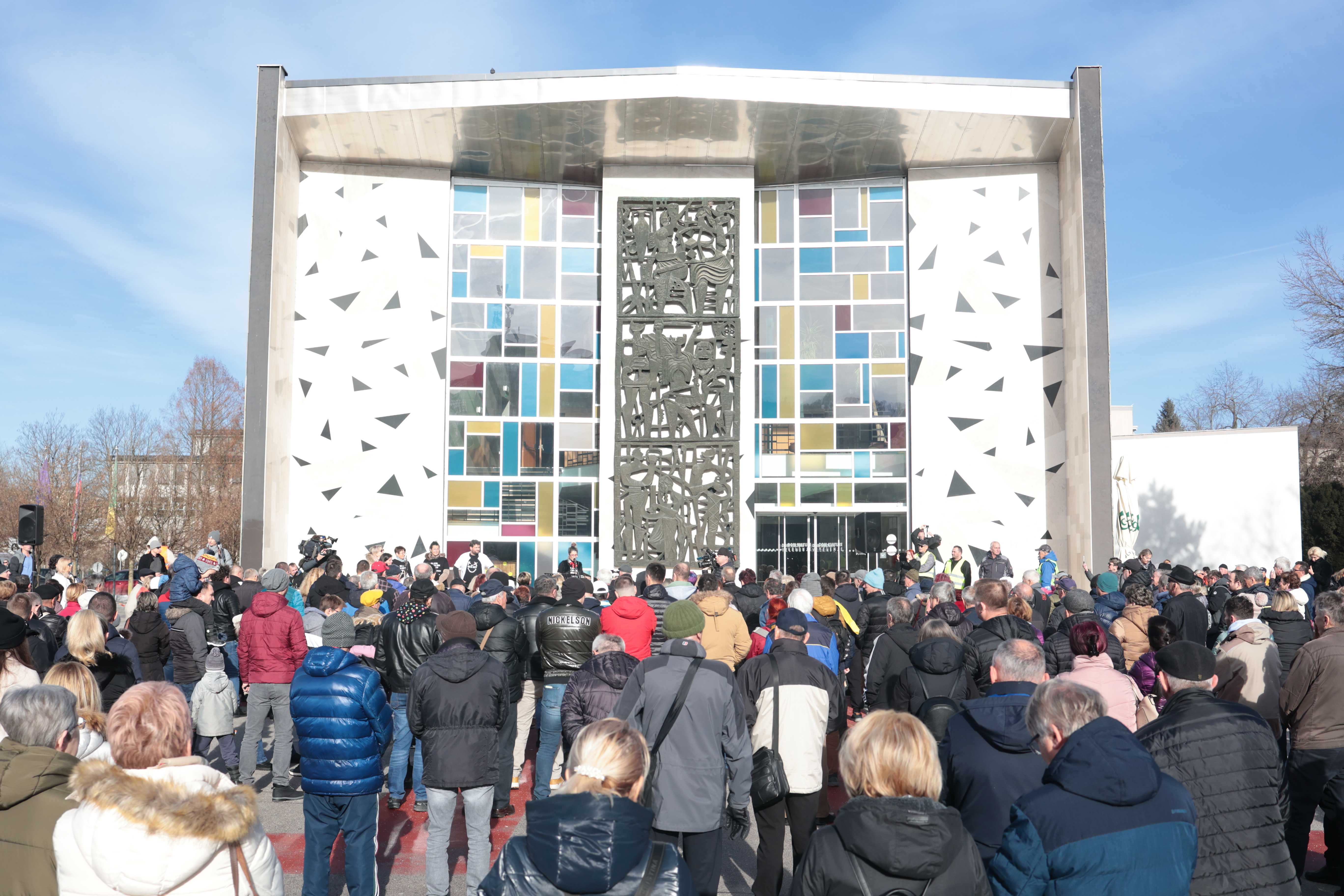 Protest proti visokim cenam komunalnih storitev (Foto: Borut Živulović /BOBO)