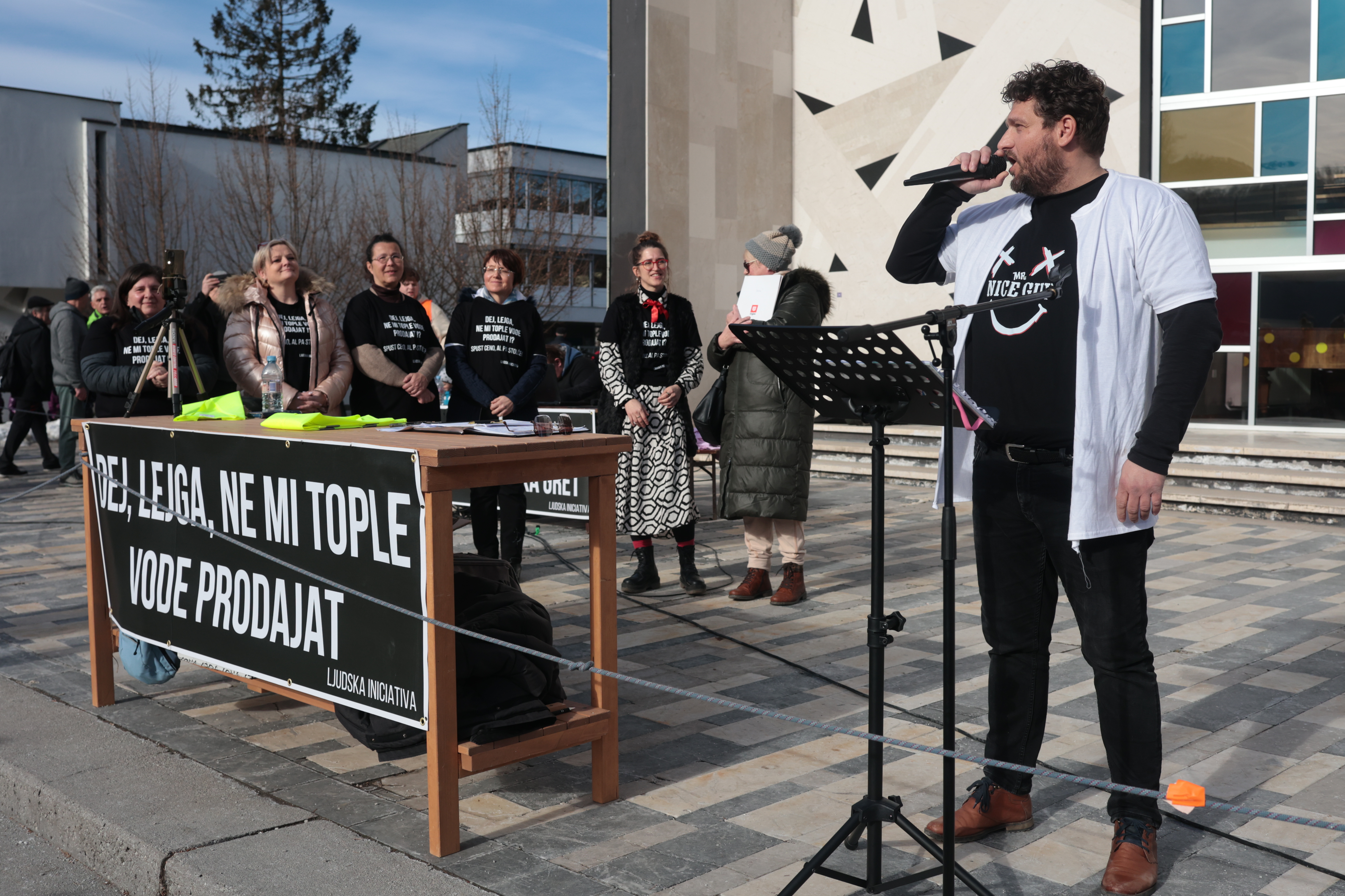 Protest proti visokim cenam komunalnih storitev (Foto: Borut Živulović /BOBO)