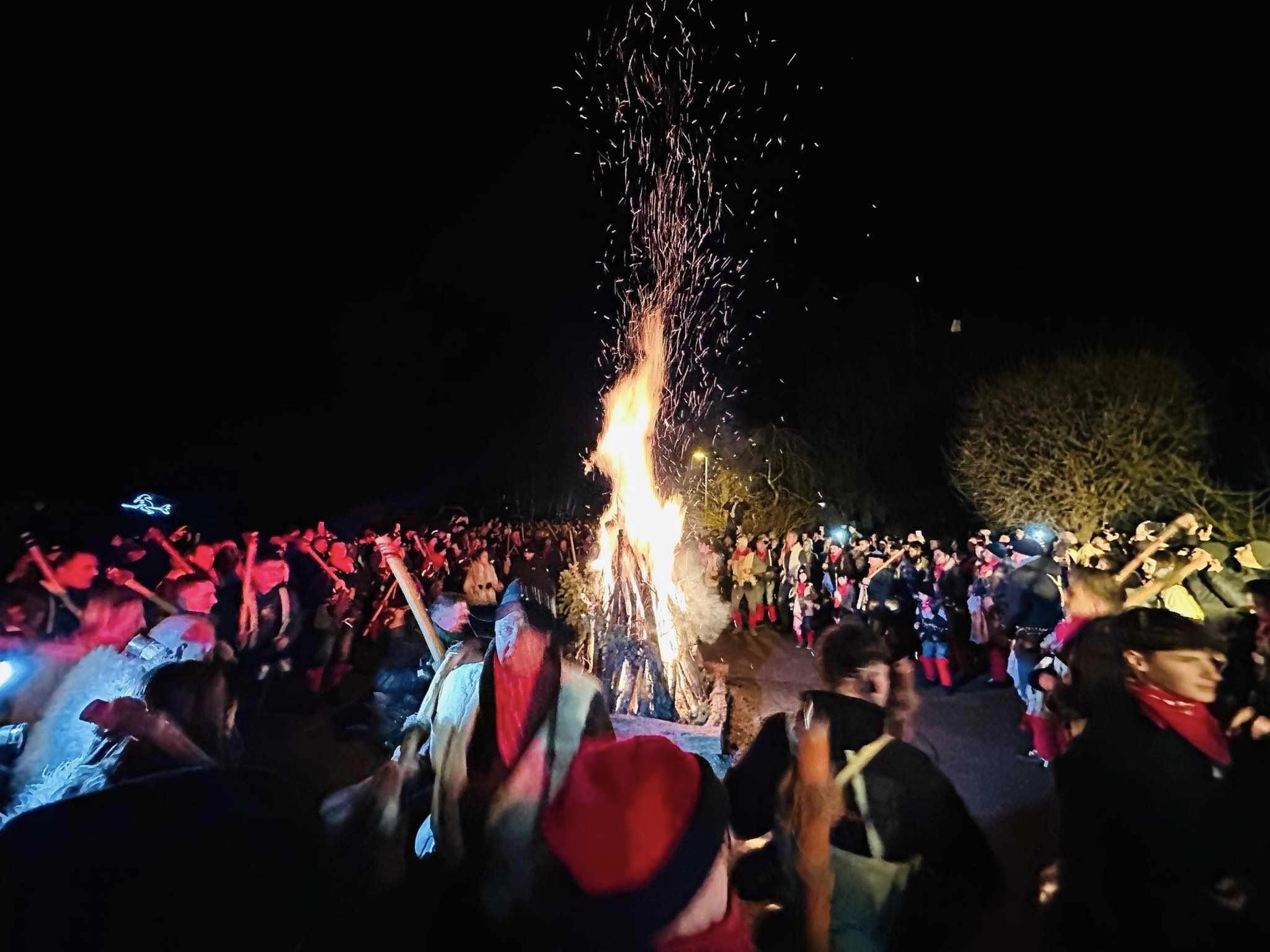 Kurentov skok na prehodu z 2. na 3. februar. (Foto: Mestna občina Ptuj/FACEBOOK)