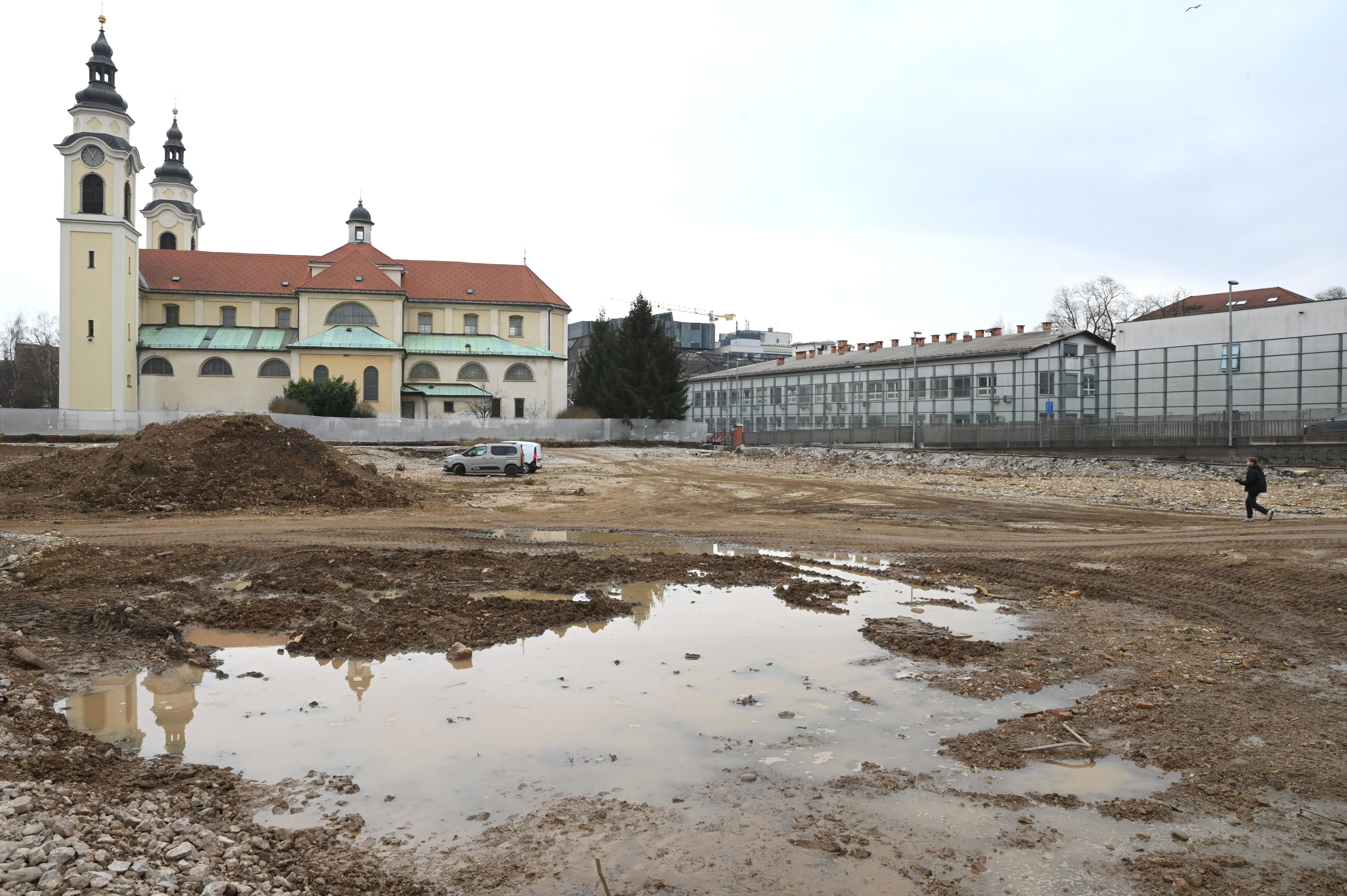 Položitev temeljnega kamna na Vrazovem trgu (Foto: Žiga Živulović jr. /BOBO)