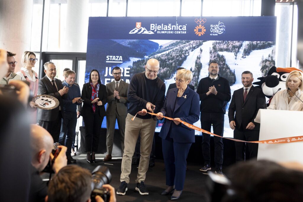 1707487161-Odprtje-smucarske-proge-Jure-Franko-na-Bjelasnici-1024x683.jpg