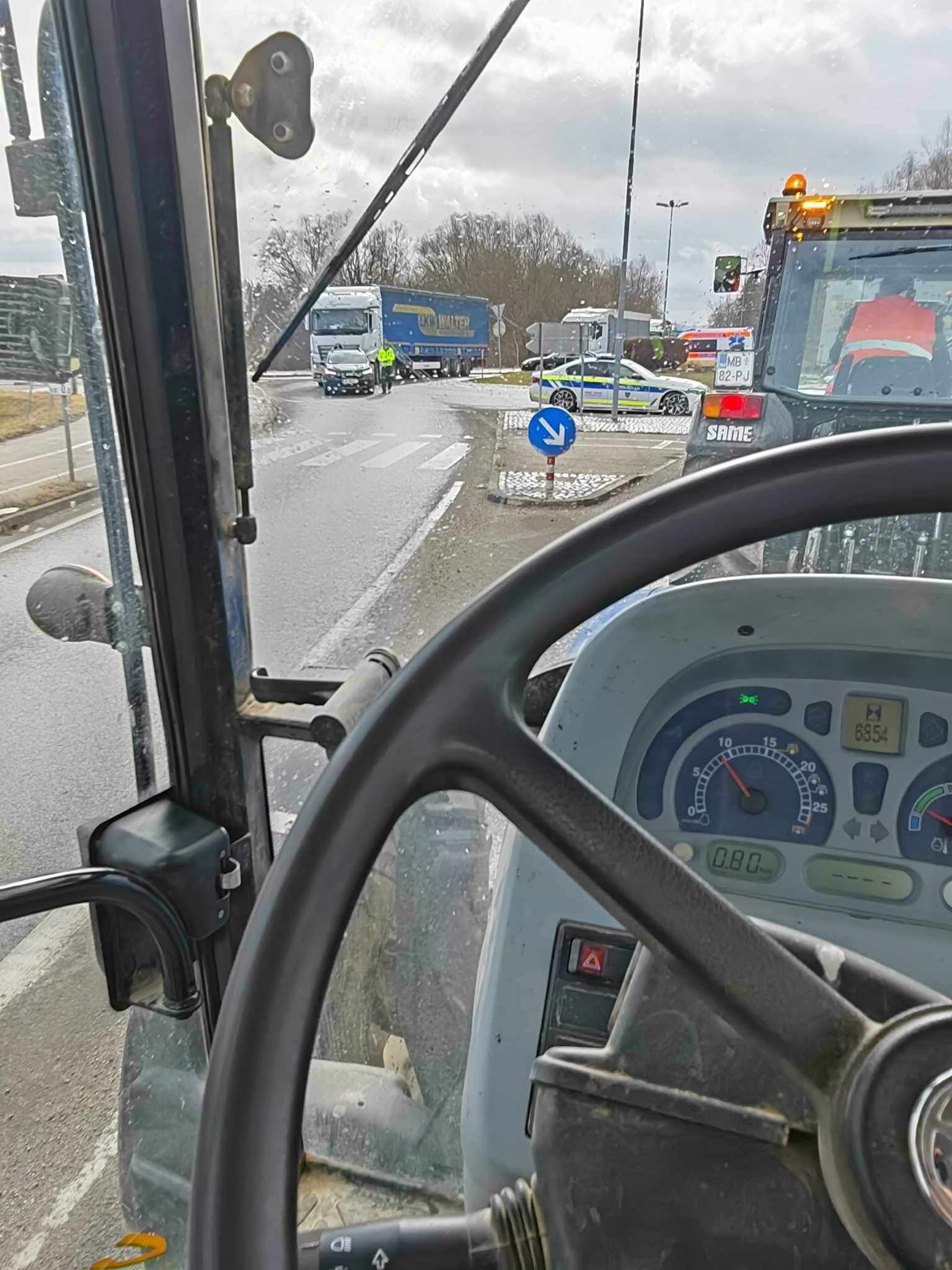Protest kmetov na Ptuju. (Foto: Jernej Klemenčič)