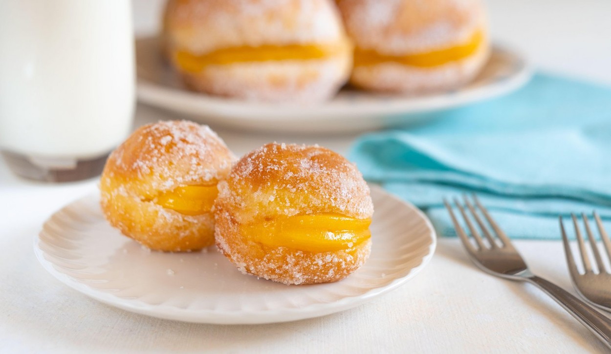 portugalski krofi, bolas de berlim, berliner