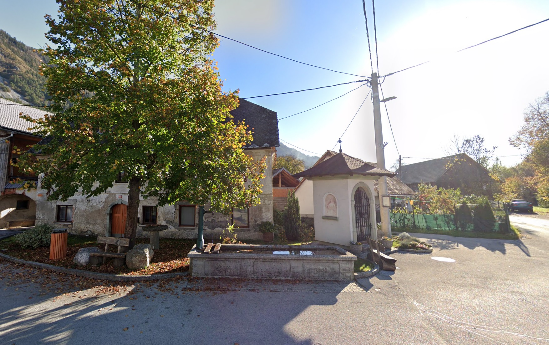 Smokuč, staroslovanski grobovi