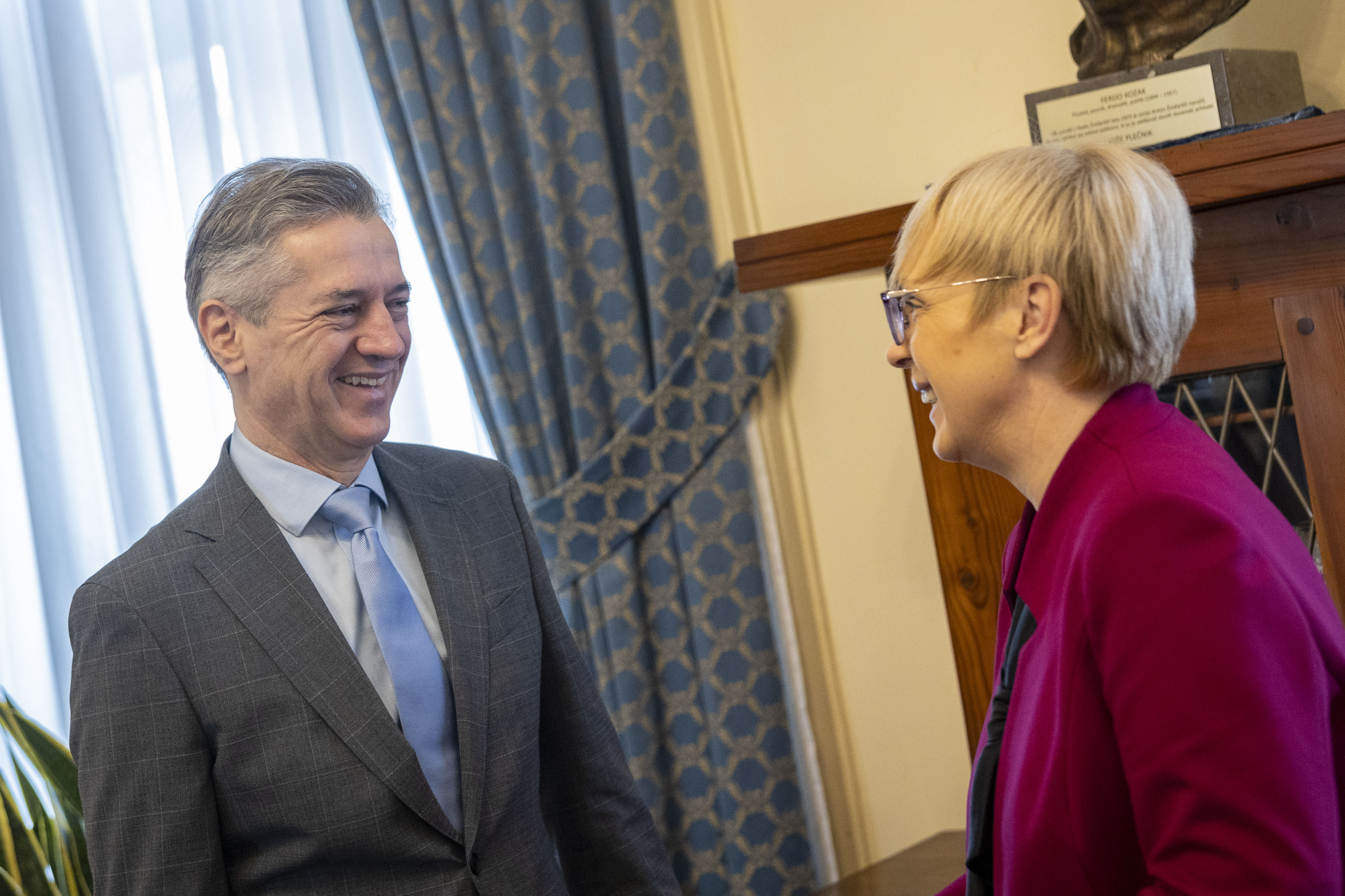 robert golob, nataša pirc musar