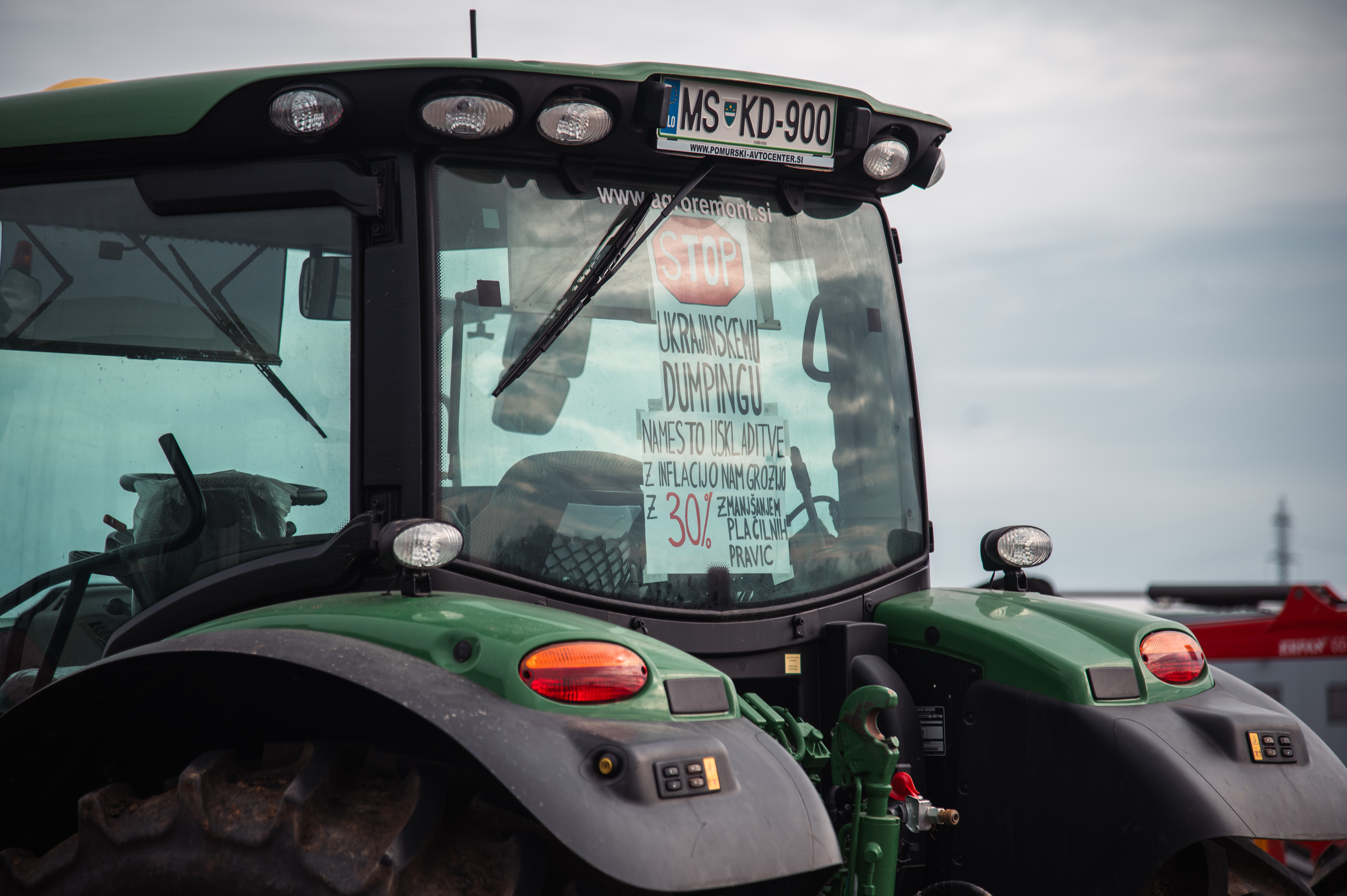 Protestu so se pridružili tudi pomurski kmetje. (Foto: Jure Kljajić/Vestnik.si)