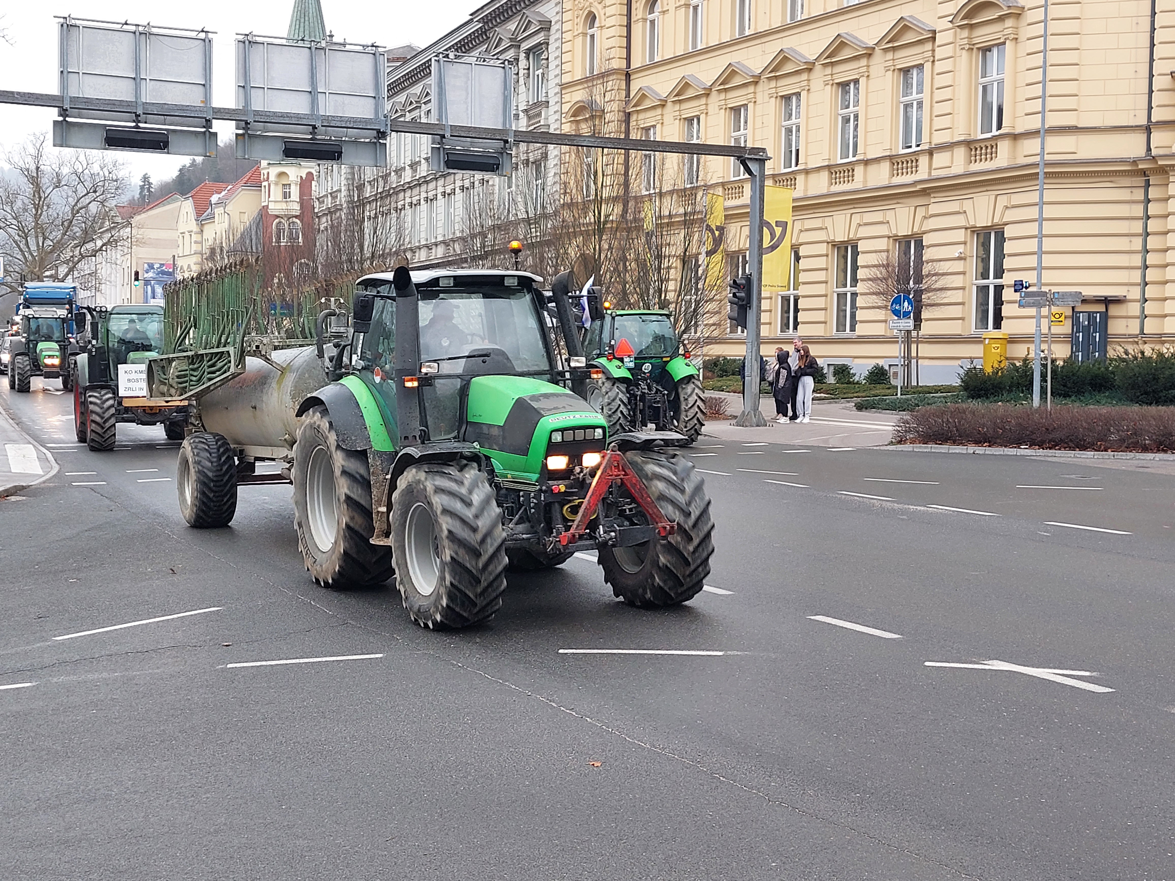 Protest kmetov v Celju (Foto: N1)