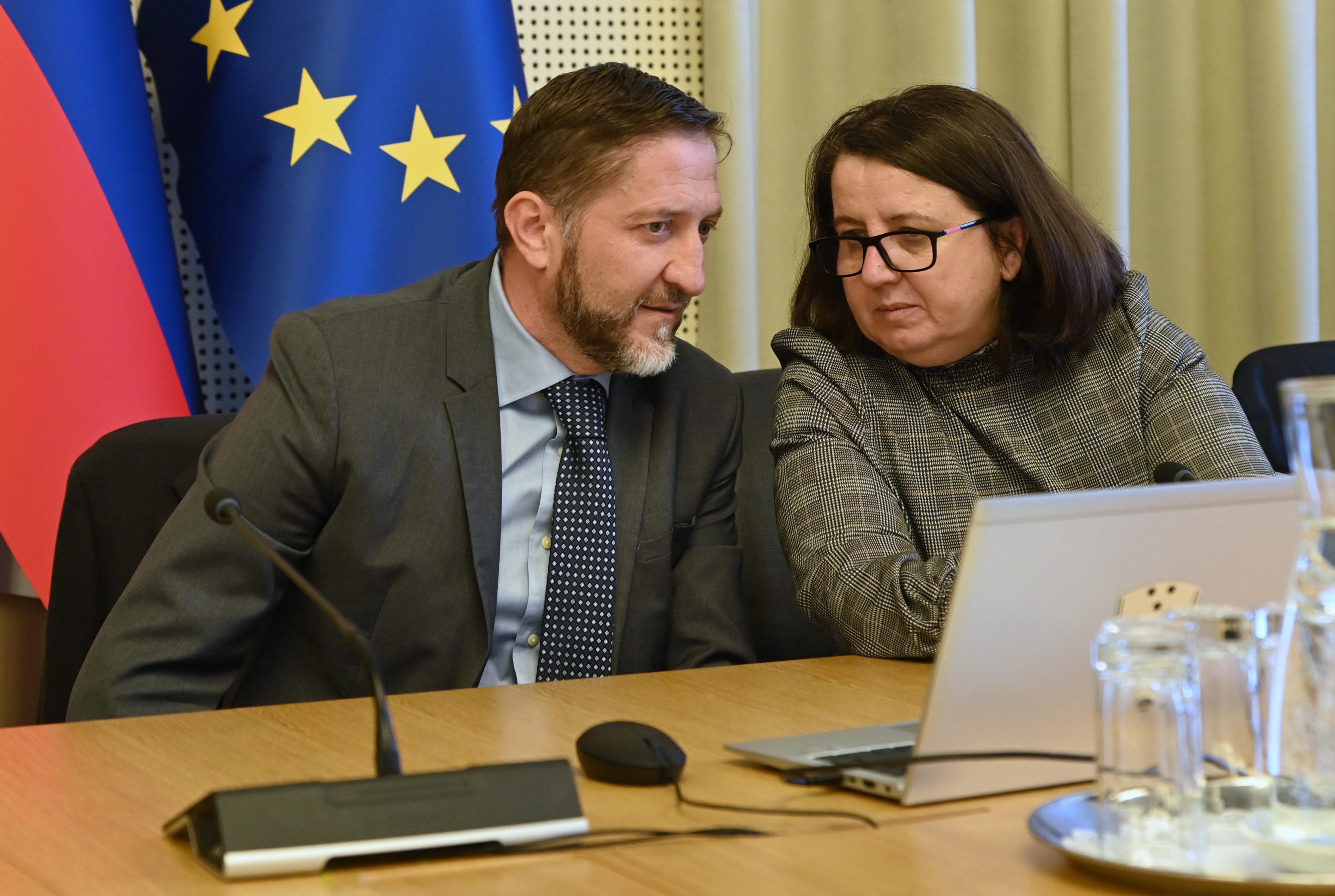 klemen boštjančič, pogajanja, javni sektor