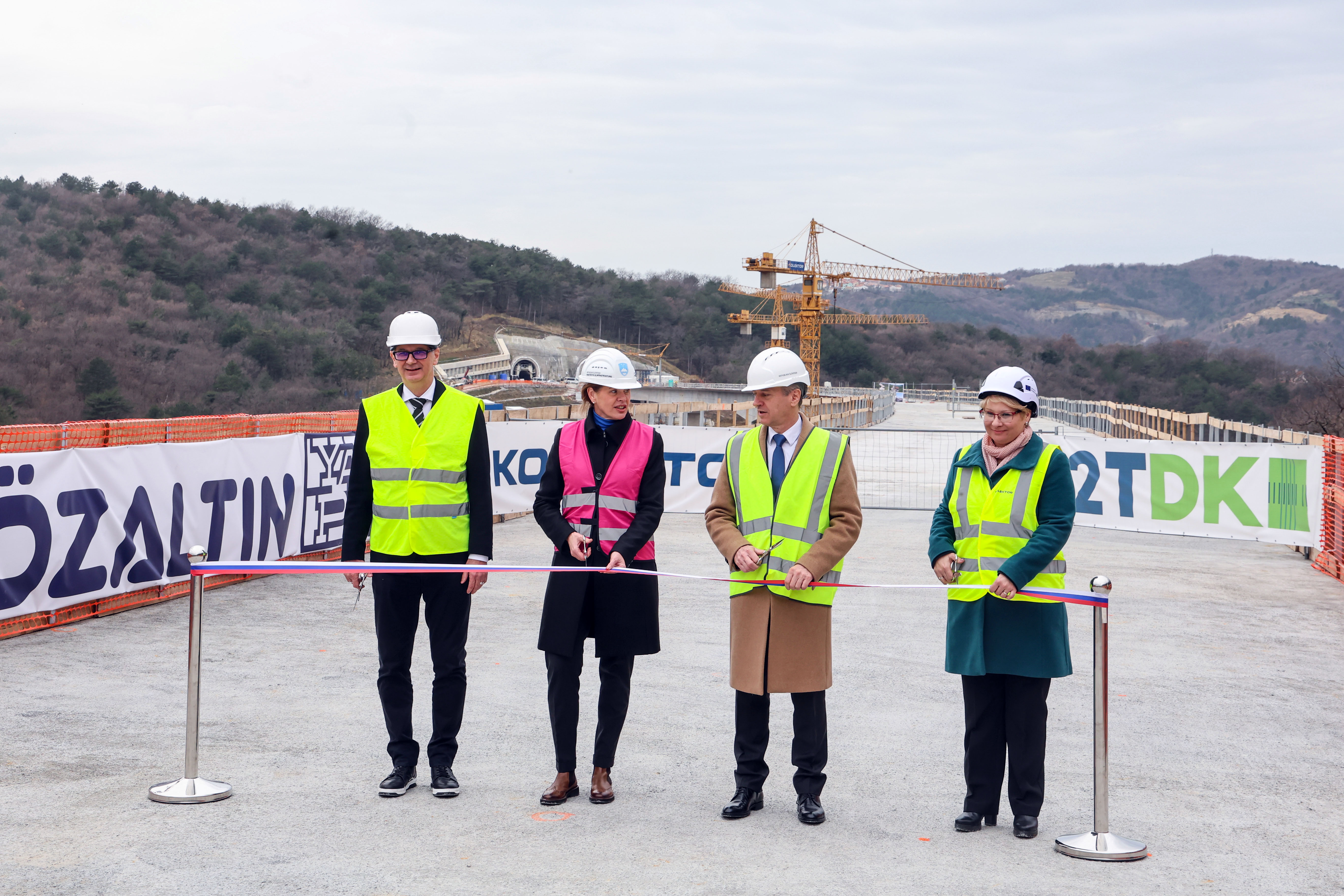 viadukt, Vinjan, otvoritev