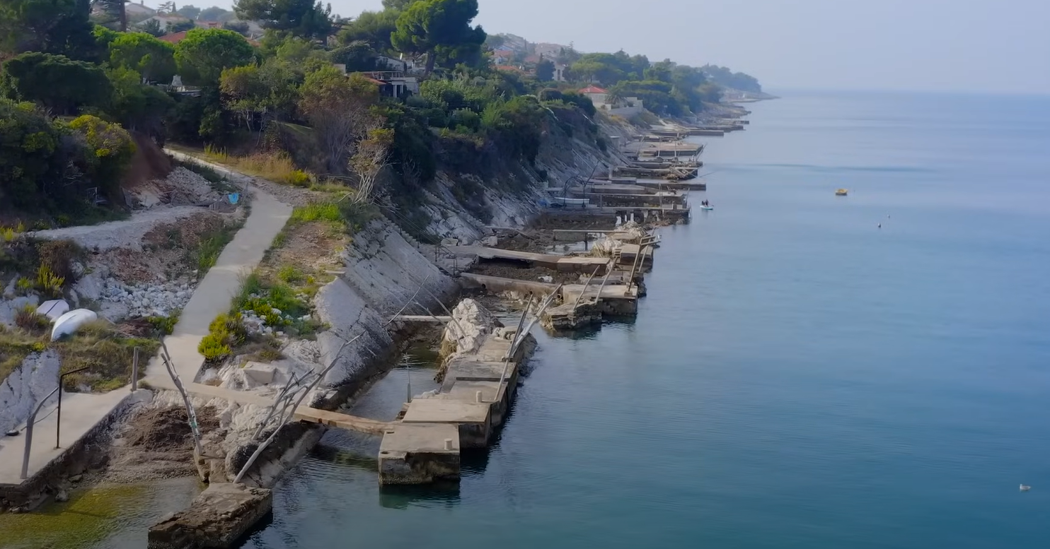 črna grdnja, naselje, umag