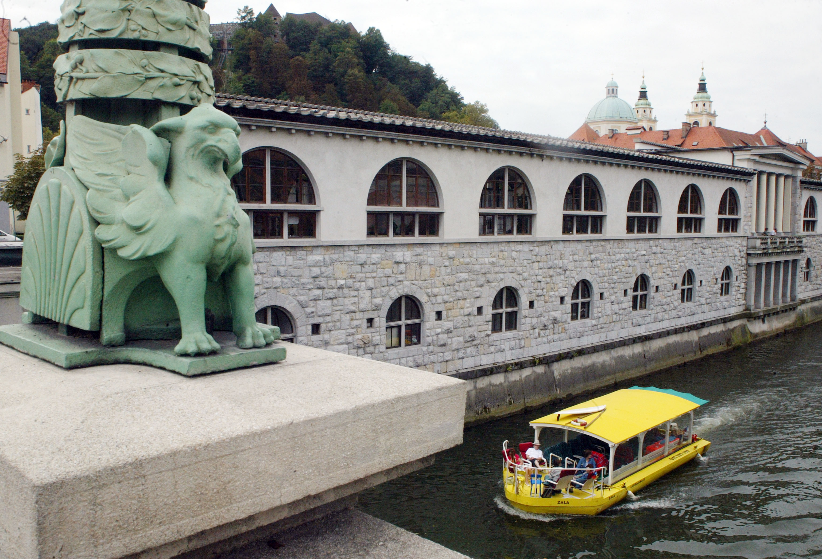 ljubljanska tržnica, plečnikova arkada
