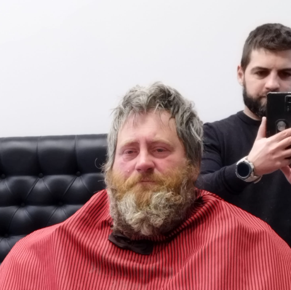 Filip Marinković, frizer, brezdomec