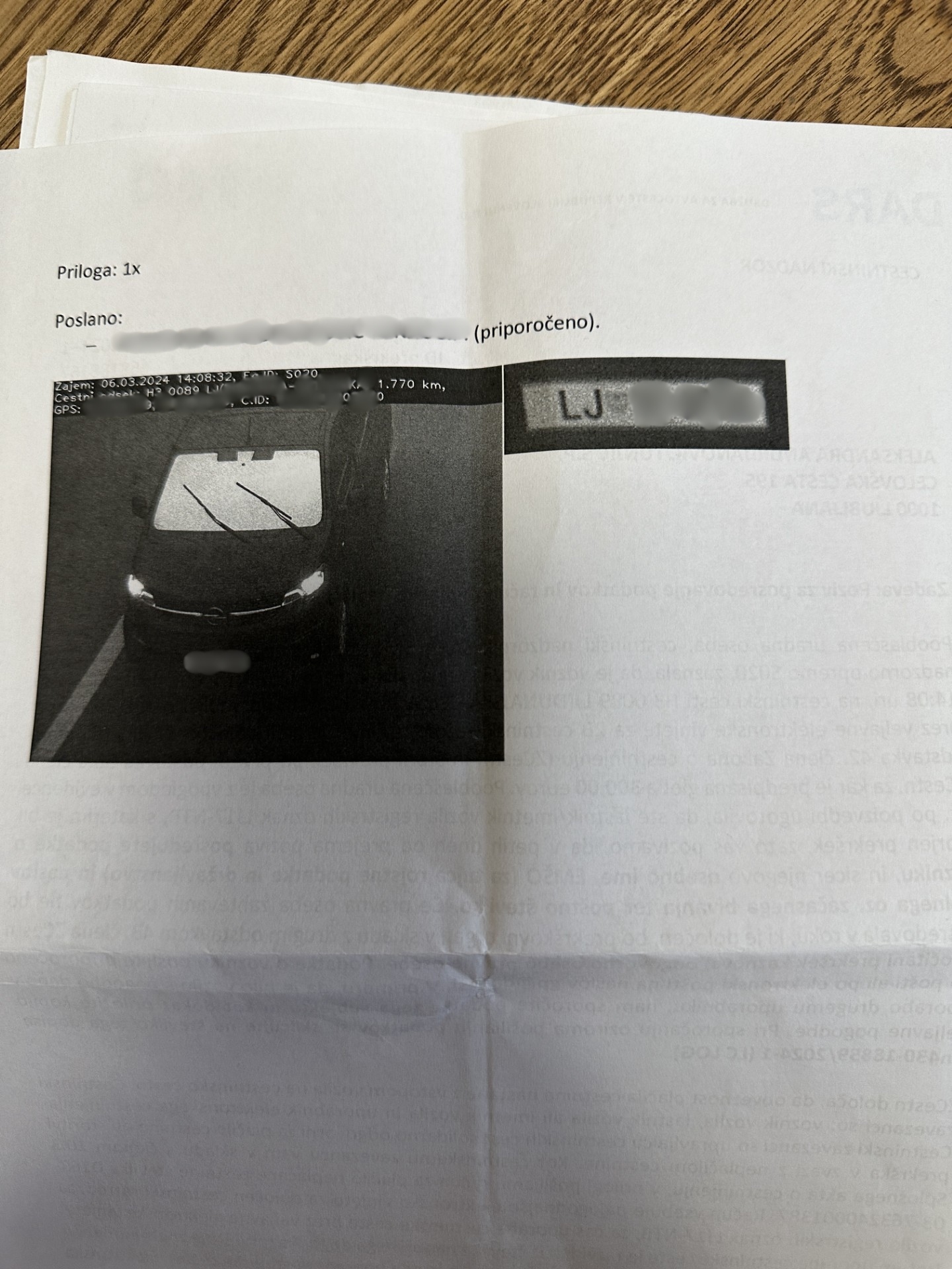 DARS nadzor, kazen, nepravilna vinjeta, fotografija avtomobila