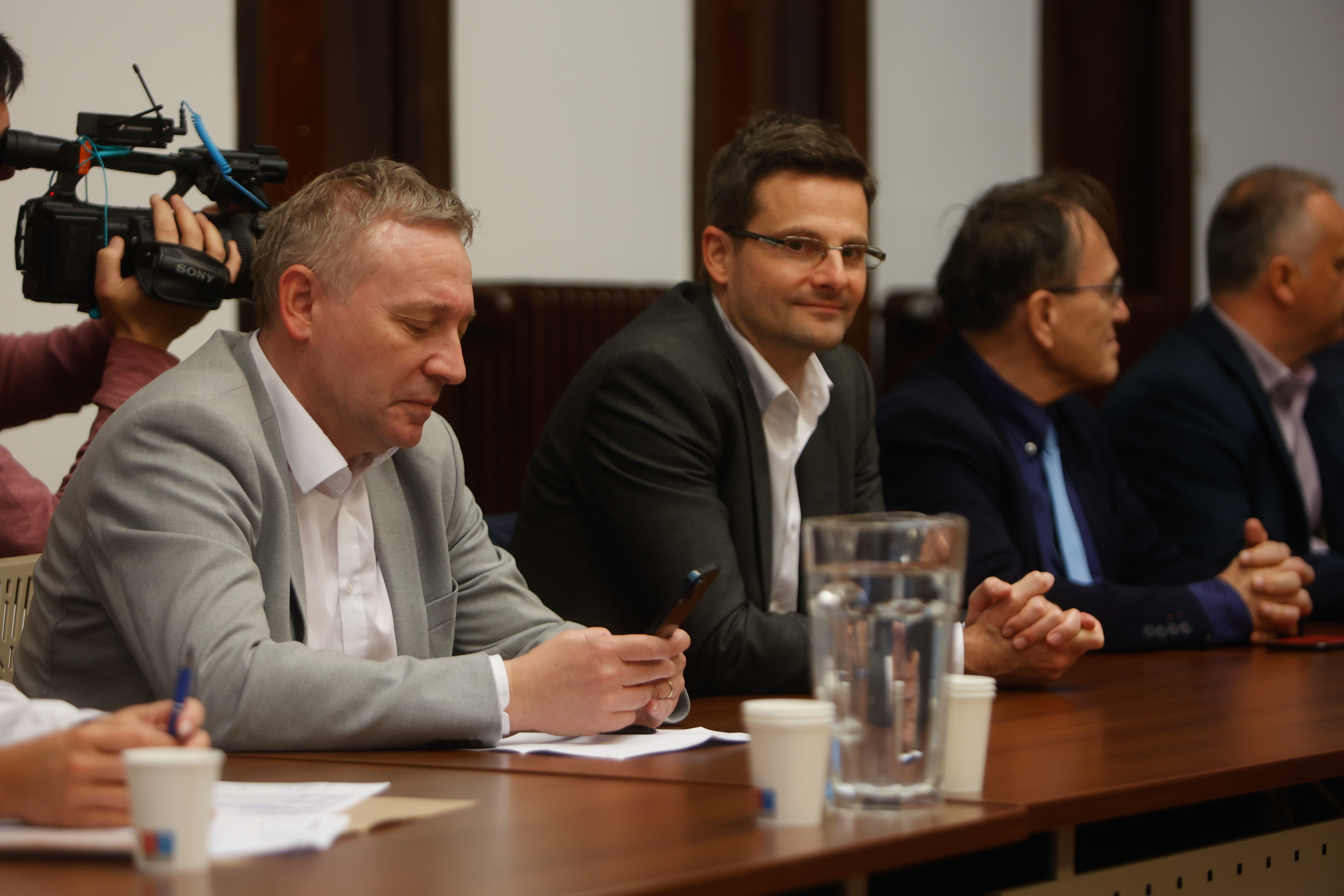 Sestanek ministrice za zdravje Valentine Prevolnik Rupel z vodstvi bolnišnic (Foto: Nik Rovan/BOBO)