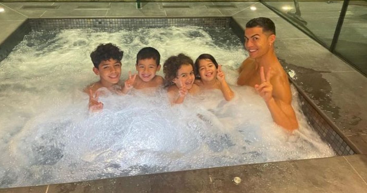 Christiano Ronaldo, Georgina Rodriguez, otroci