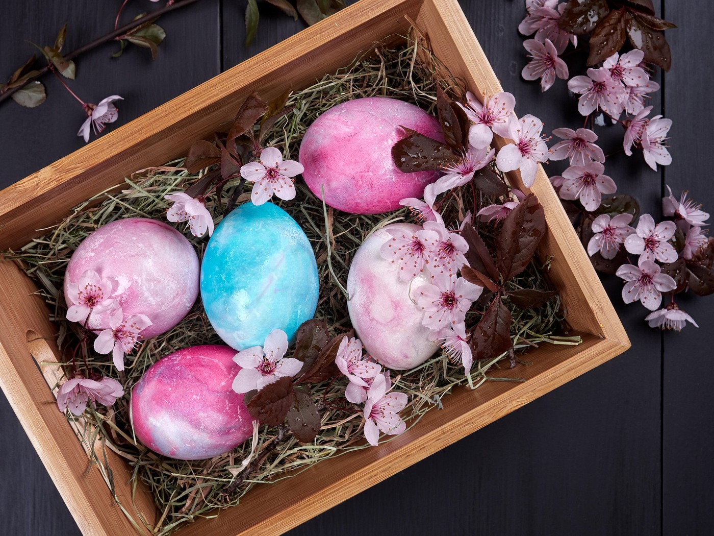 marmorirana velikonočna jajca, pirhi