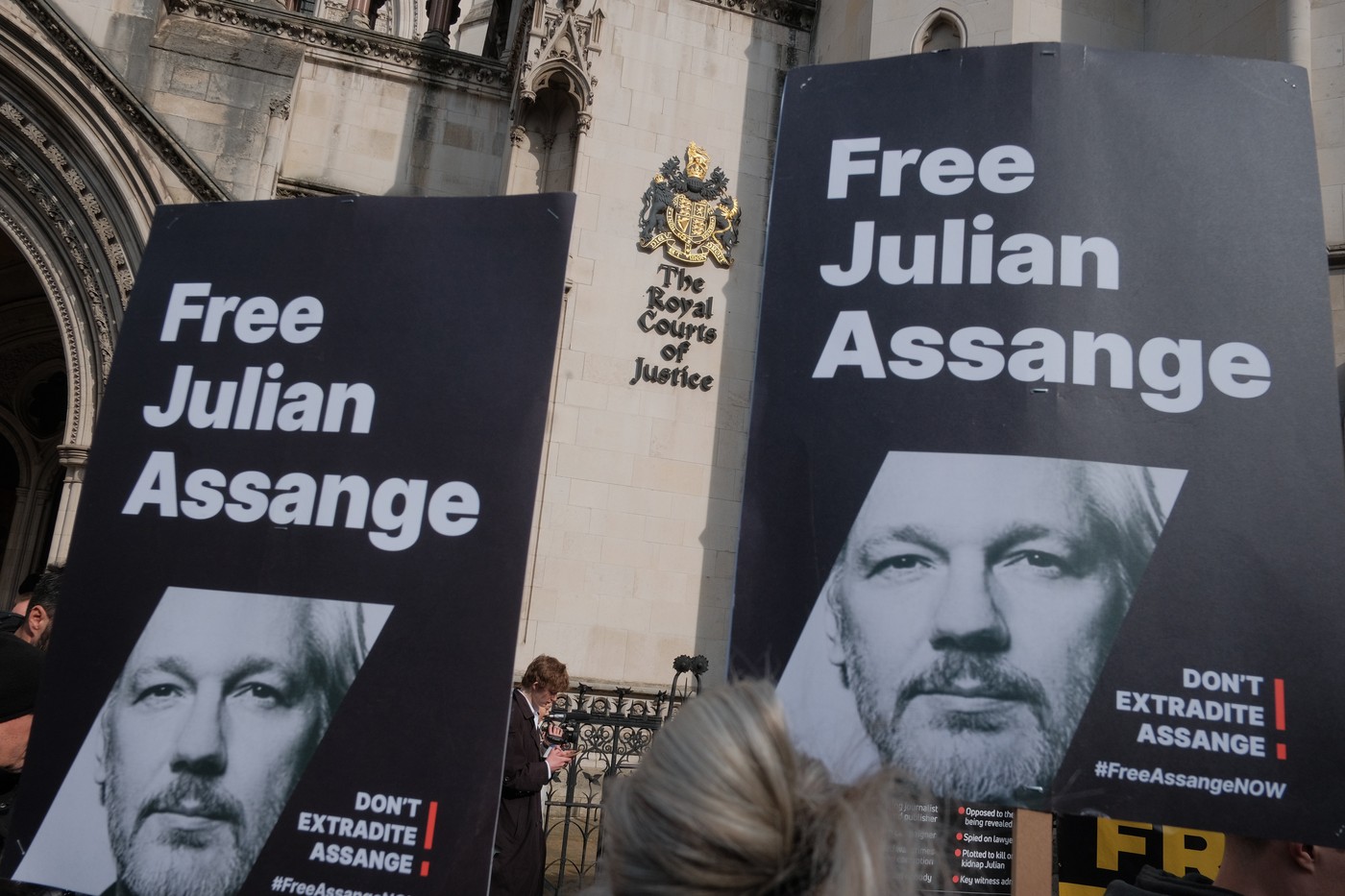 Julian Assange, izročitev ZDA, protest