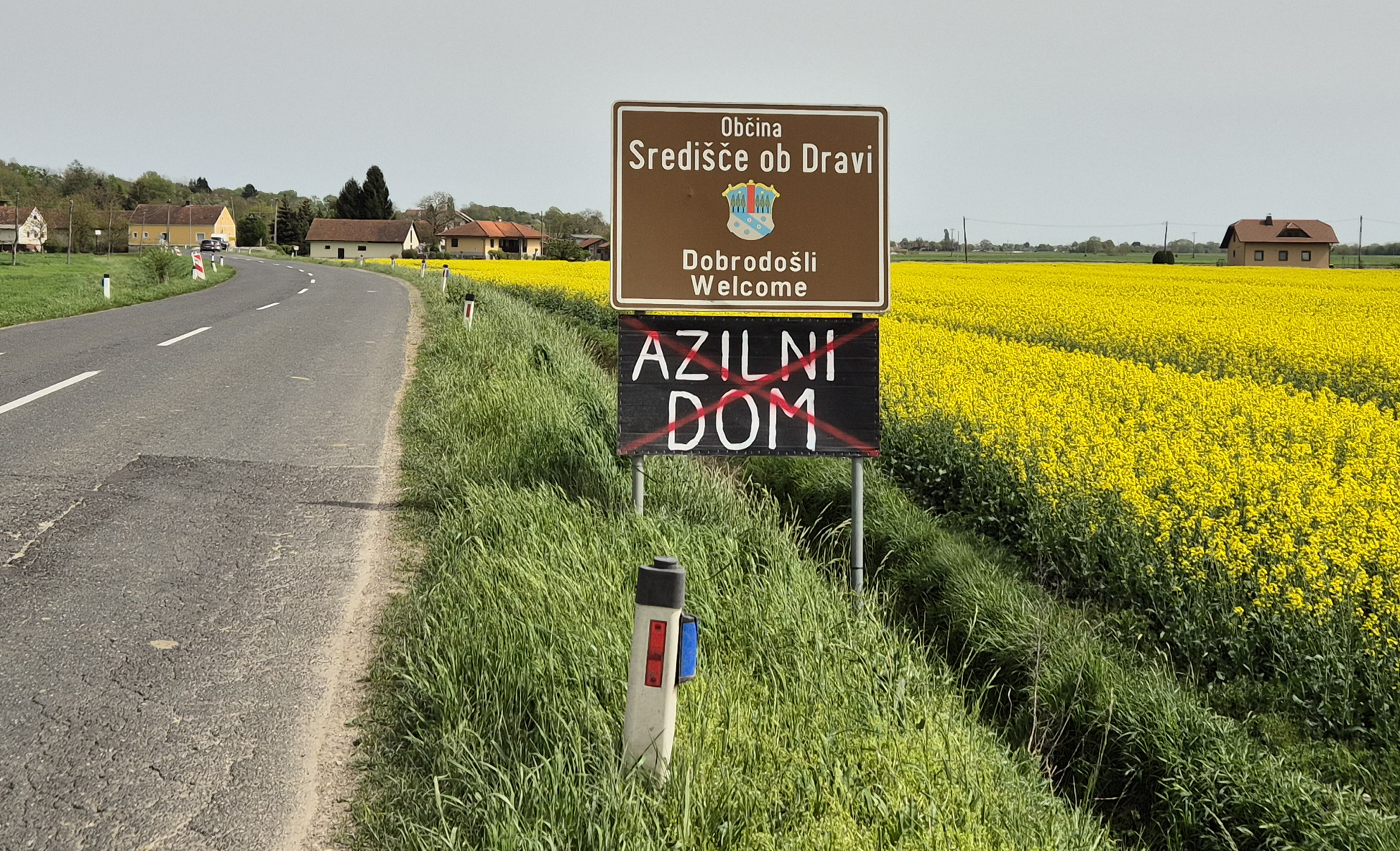 Ne azilnemu domu, središče ob dravi