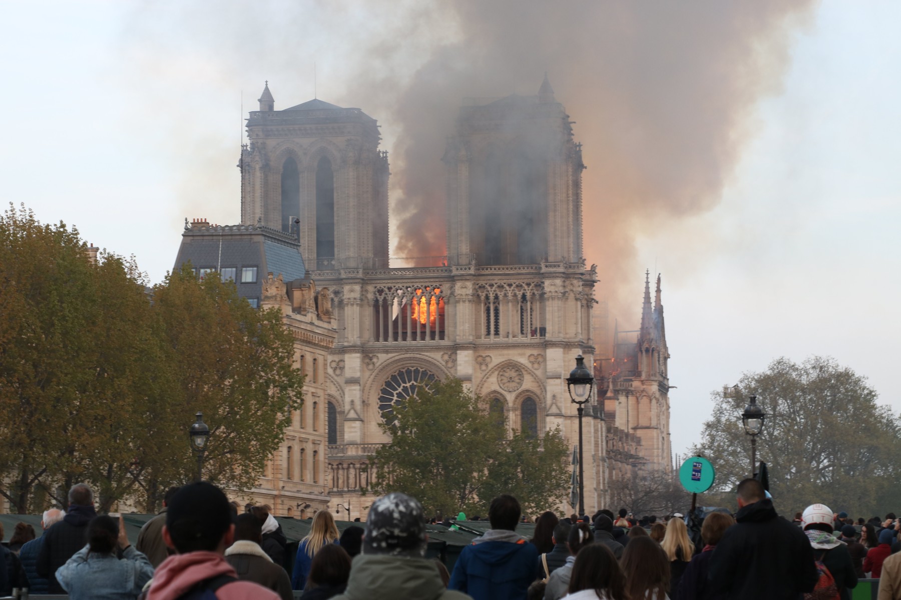 Aprila 2019 je zagorela pariška katedrala Notre Dame (Foto: PROFIMEDIA)
