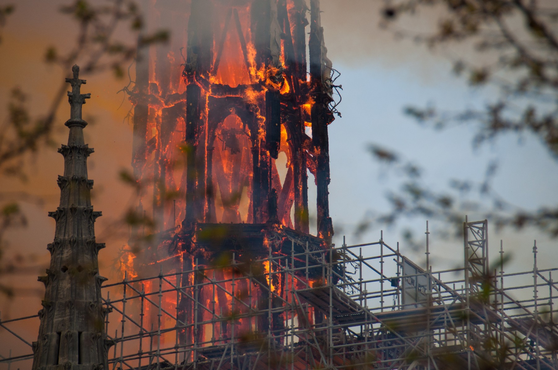 Aprila 2019 je zagorela pariška katedrala Notre Dame (Foto: PROFIMEDIA)