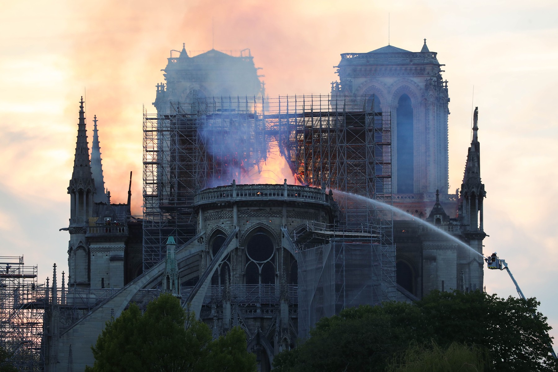 Aprila 2019 je zagorela pariška katedrala Notre Dame (Foto: PROFIMEDIA)