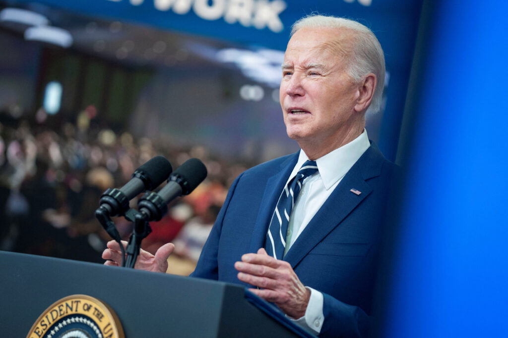 1712951439-2024-04-12T194716Z_1348863486_RC2757A3UTEA_RTRMADP_3_USA-BIDEN-1024x683.jpg
