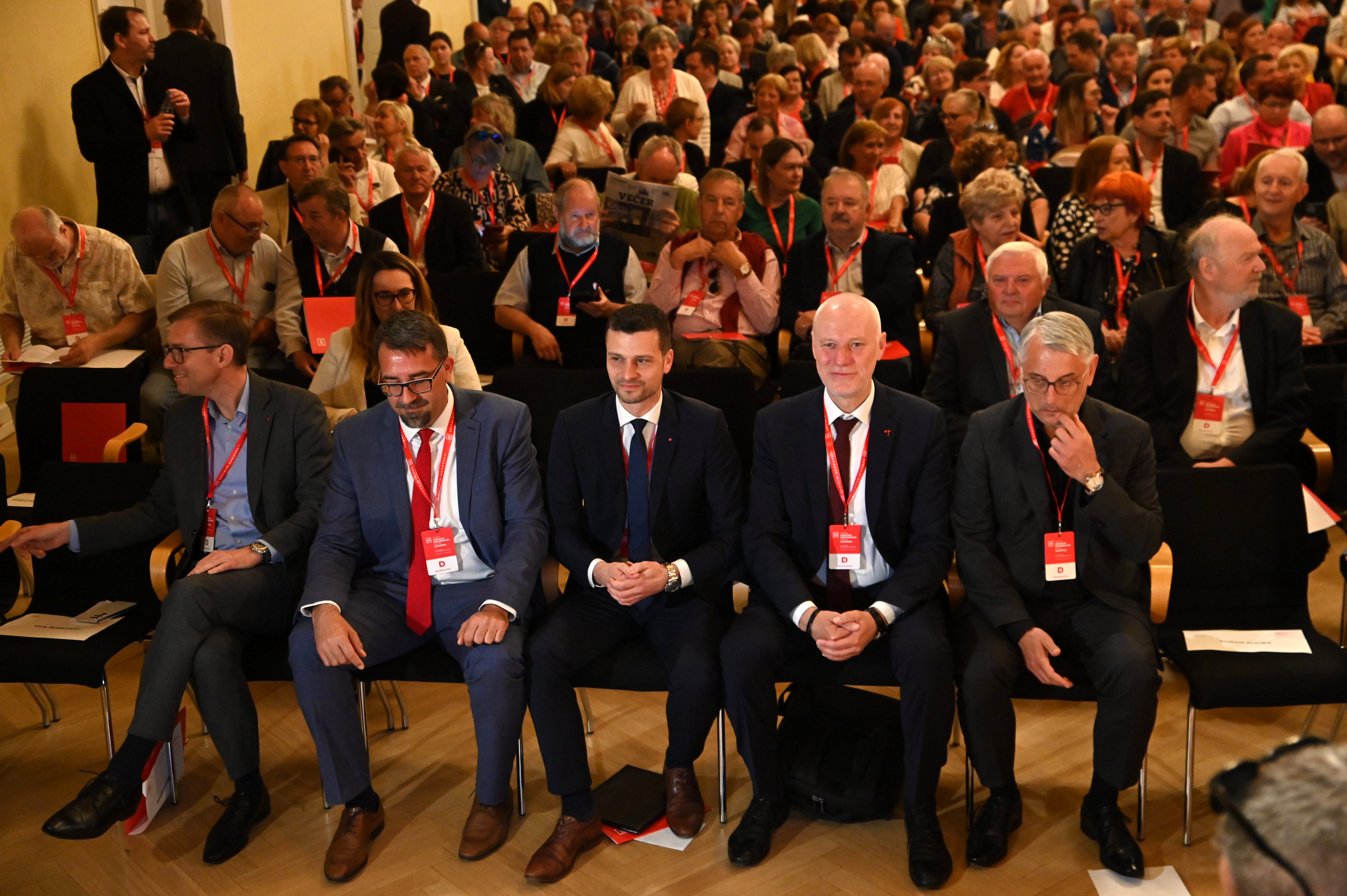Matjaž Han, Tanja Fajon, Milan Brglez, Tadej Beočanin, Jani Prednik, kongres SD