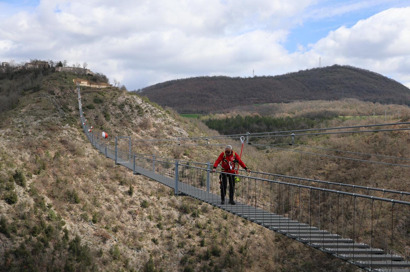 Ponte Tibetano, Umbrija, most