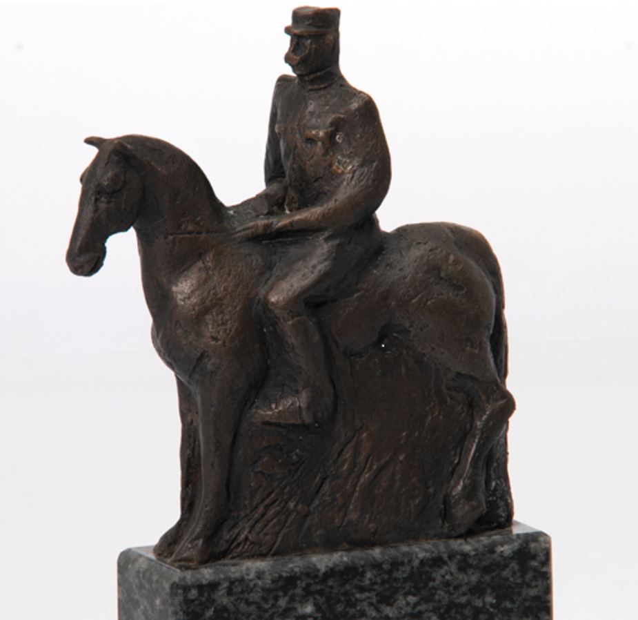 thumbnail_PU NM - vlom v hiso - kipci_(General Meister 10 kos, visina 14 cm)