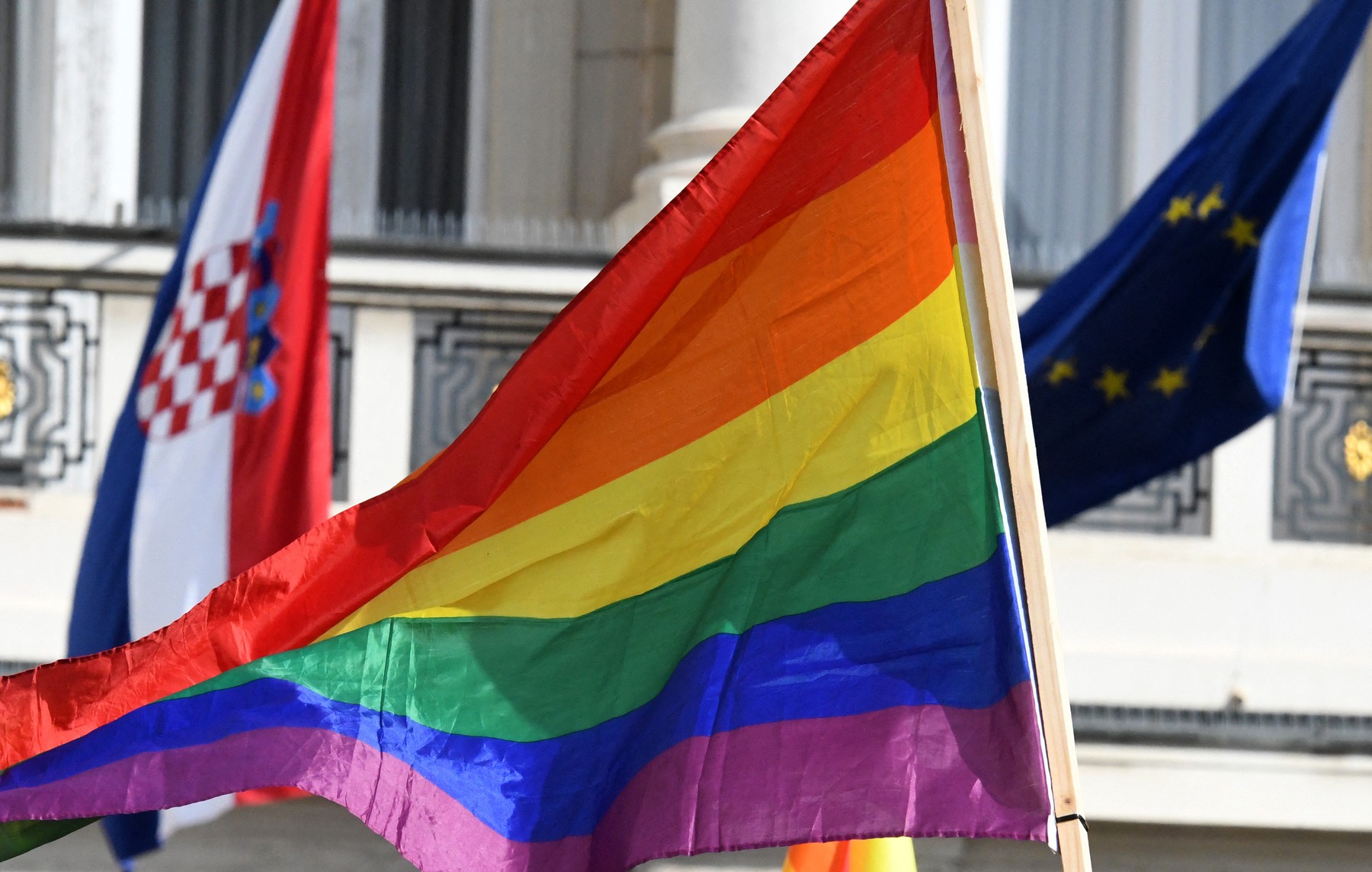 mavrična zastava, hrvaška zastava