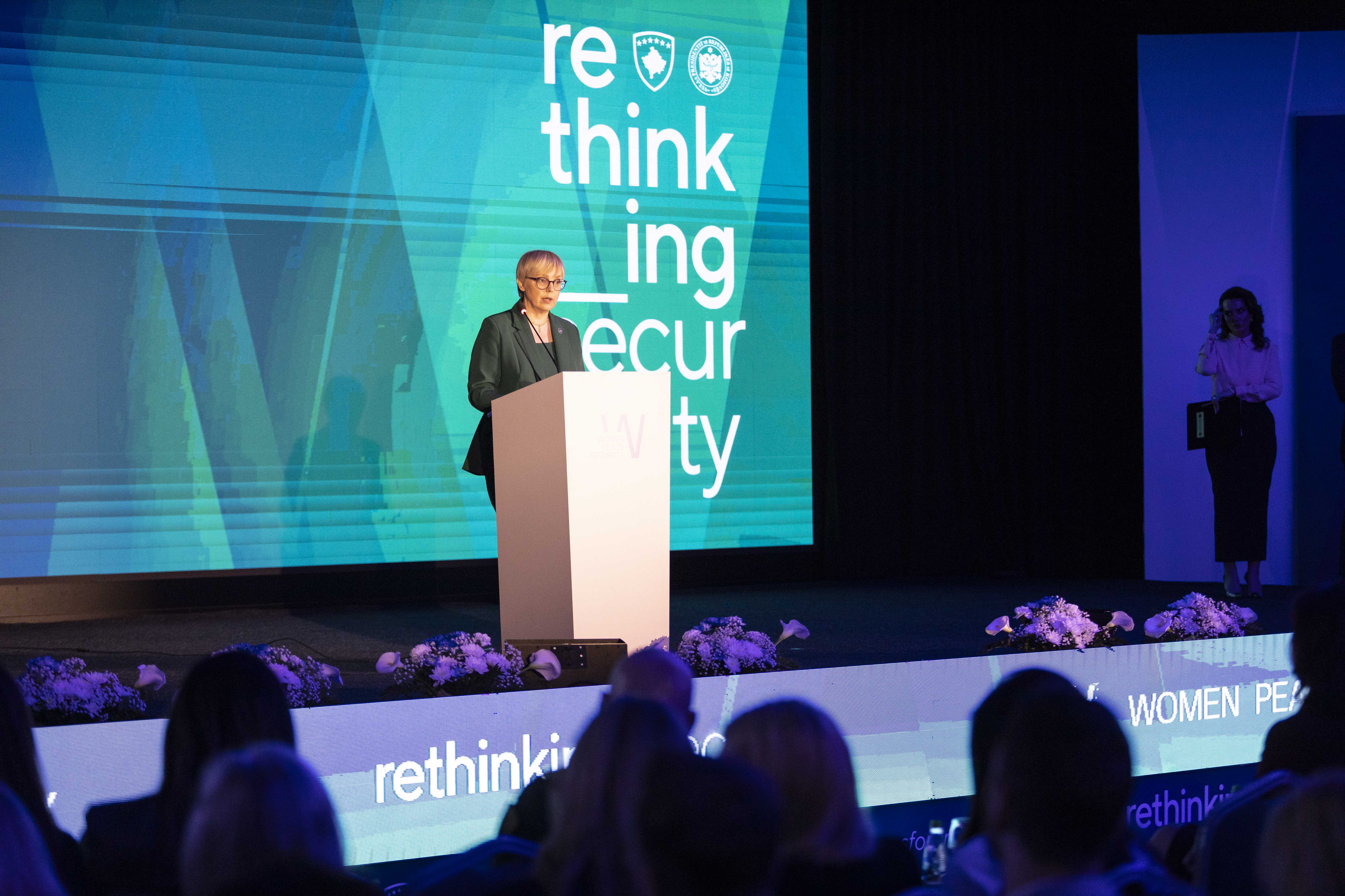 Nataša Pirc Musar, Vjosa Osmani