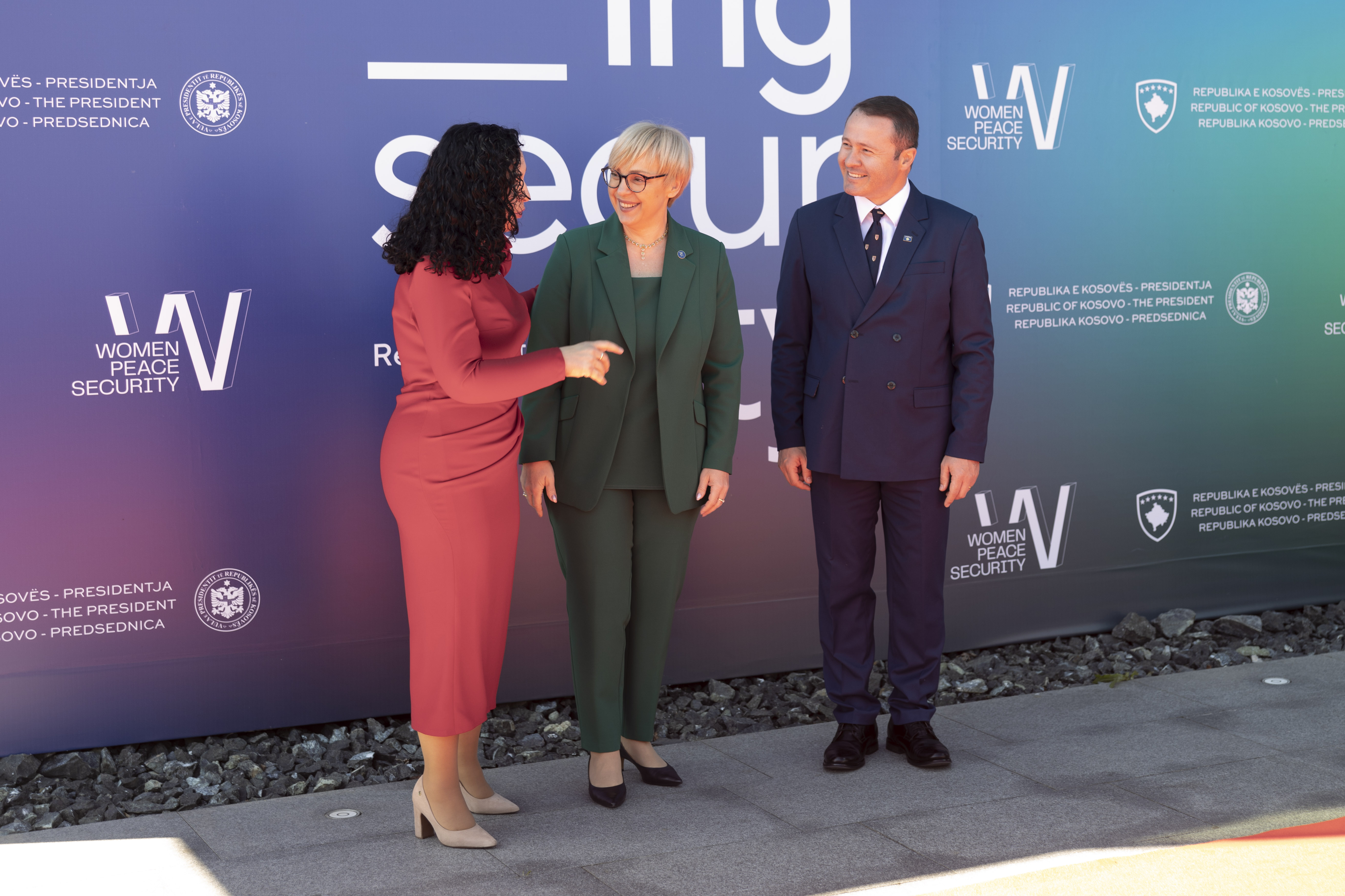 Nataša Pirc Musar, Vjosa Osmani