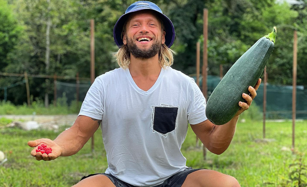 maksim ljutji, ruski bloger