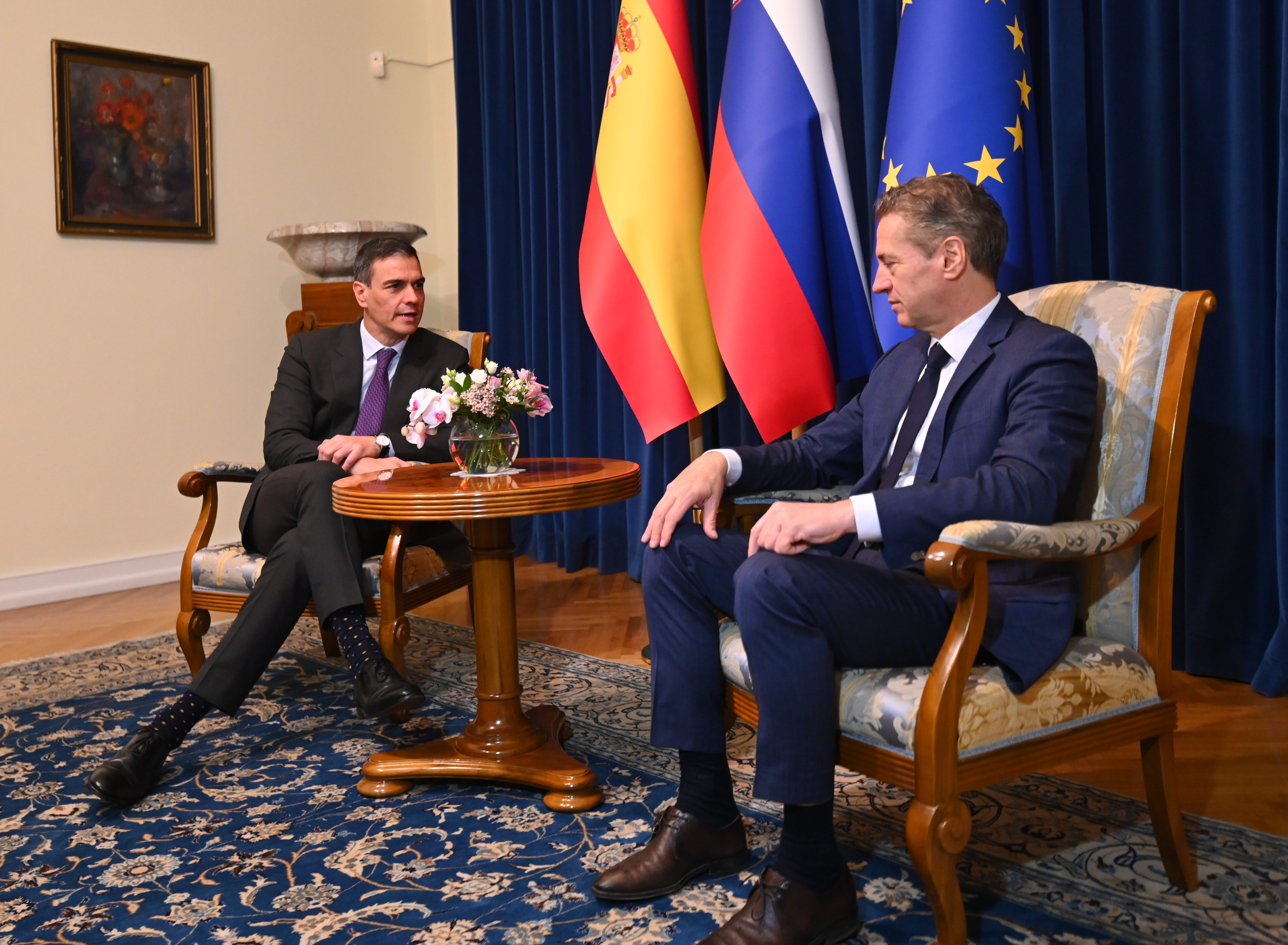 Robert Golob, Pedro Sanchez