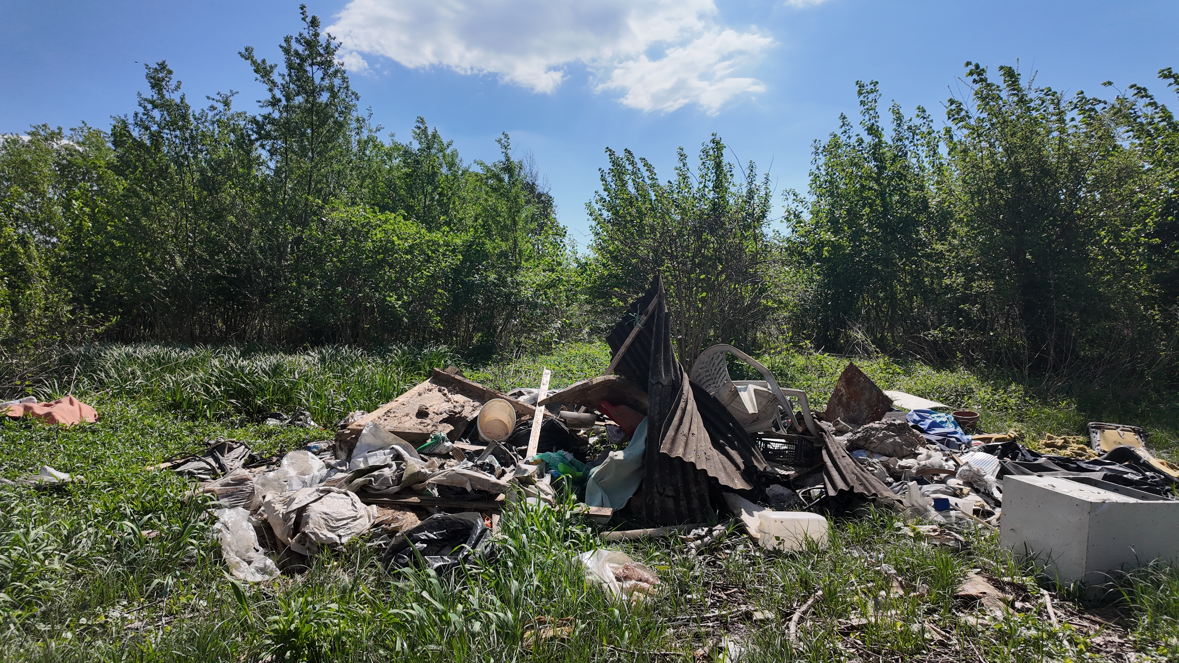črno odlagališče, smeti, odpadki, ljubljansko barje