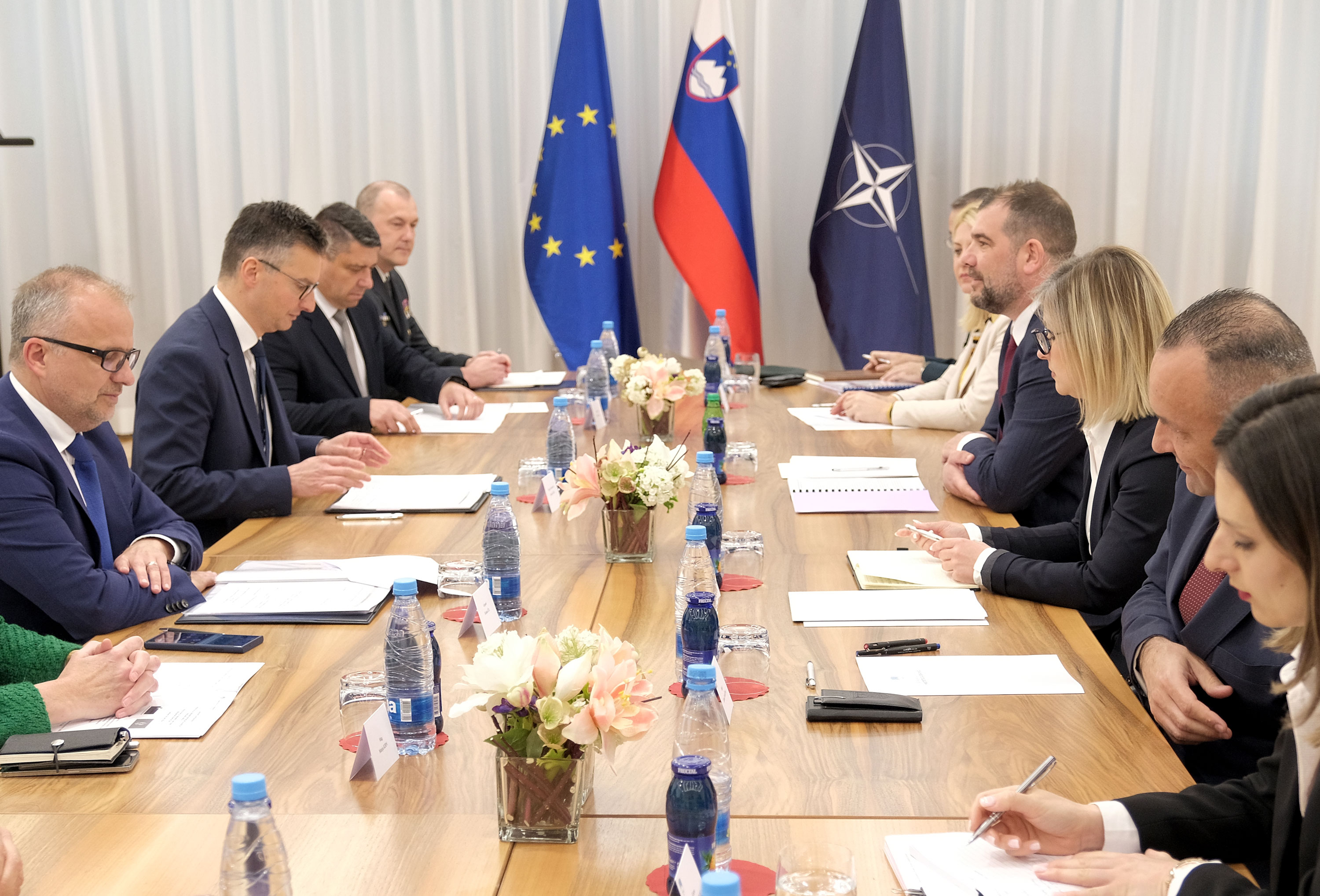 Dragan Krapović, Marjan Šarec