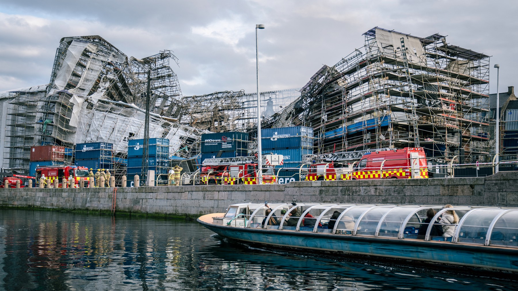 požar na borzi v Kopenhagnu